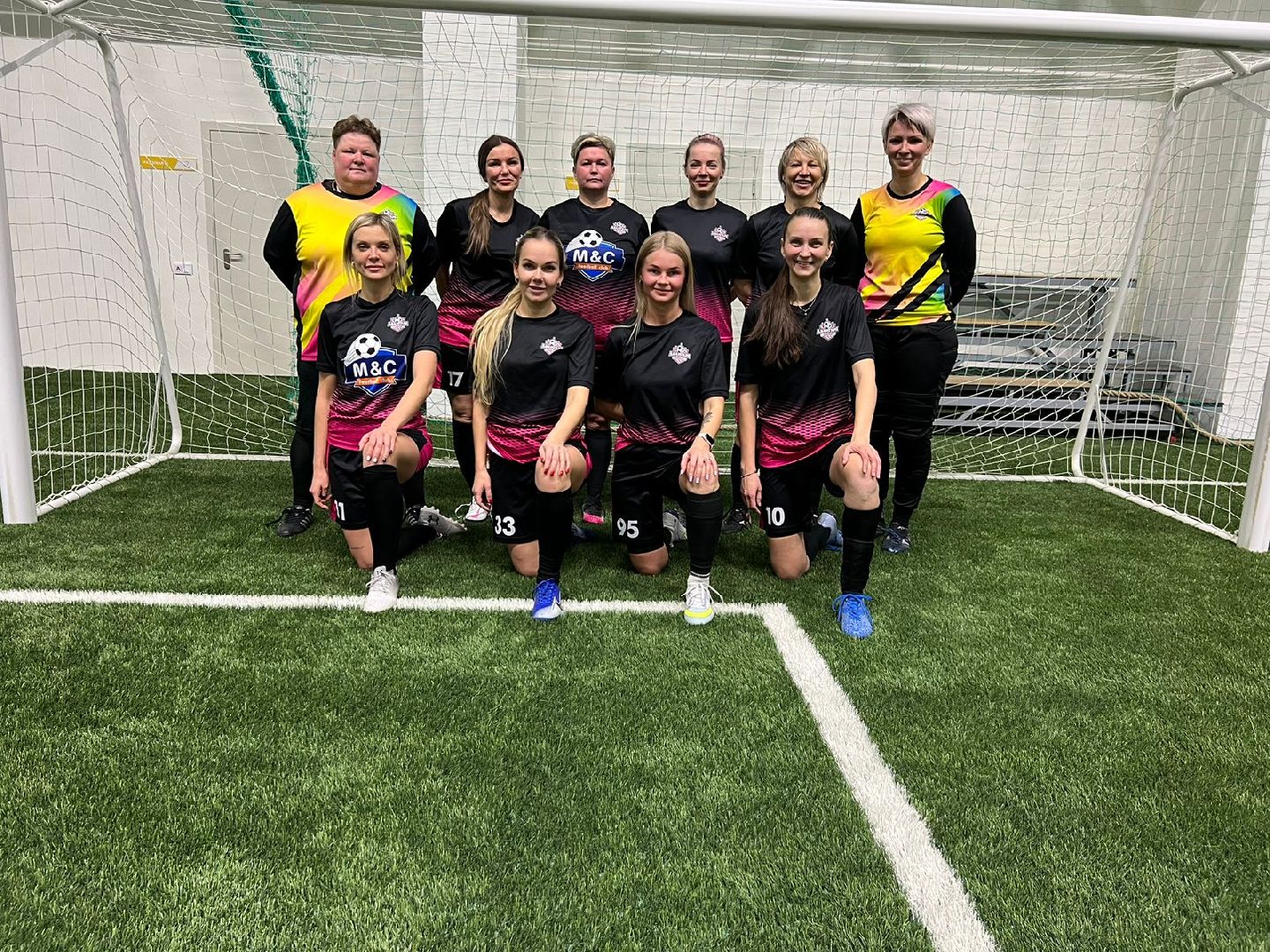 женский футбол, мамы-футболисты, стадион Авангард, Домодедово,