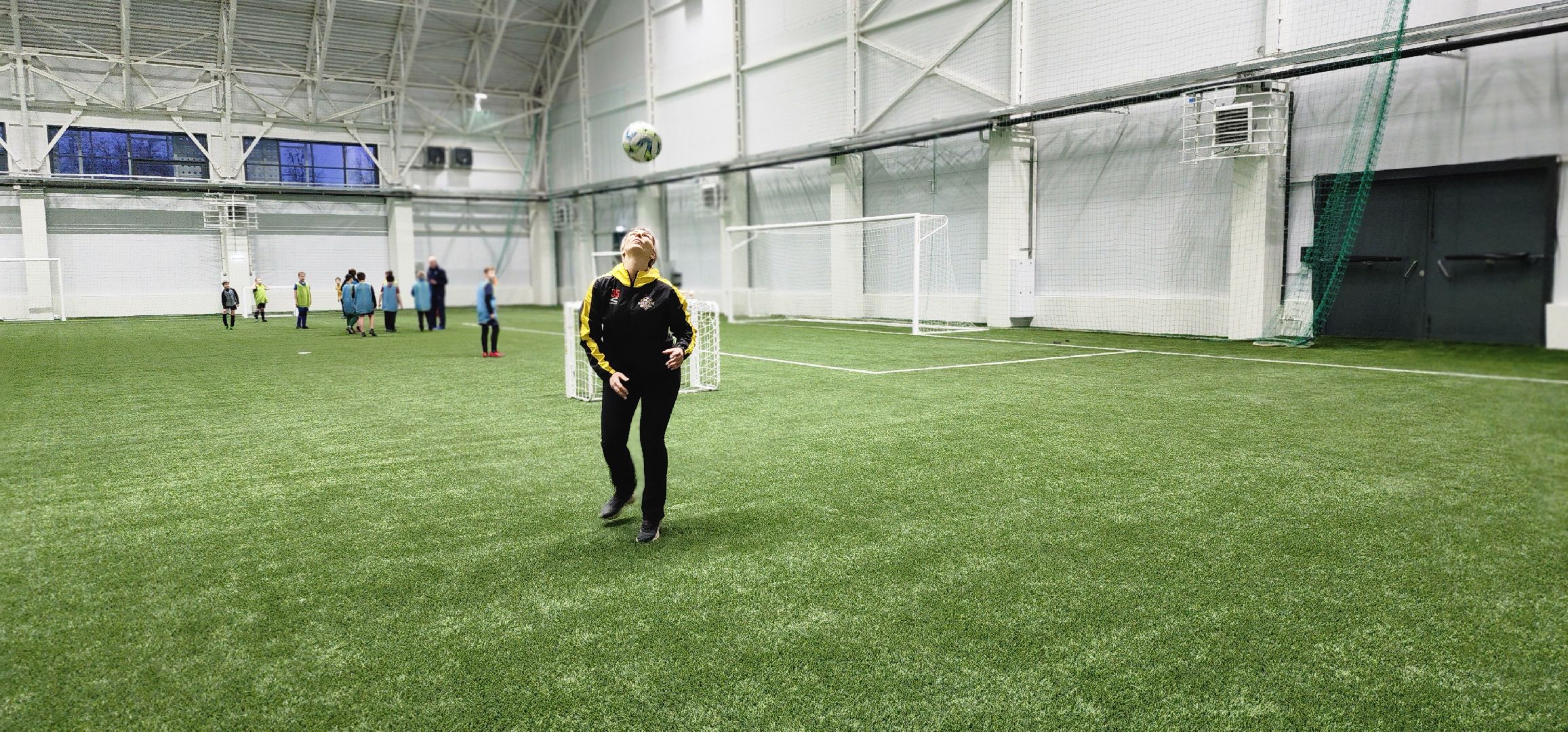 женский футбол, мамы-футболисты, стадион Авангард, Домодедово,