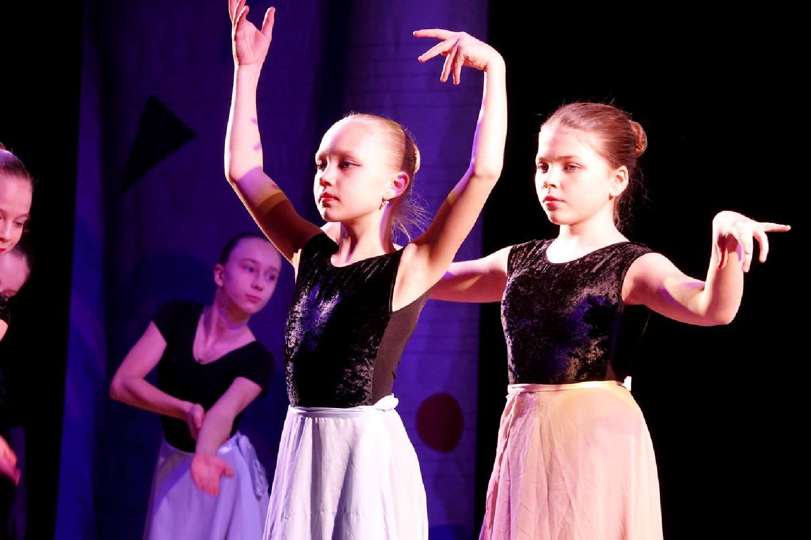 Сергиев Посад, Культура, Дворец культуры, Юбилей, Творчество, Перемены, Молодежь, Танцы, Вокал, Выставка,