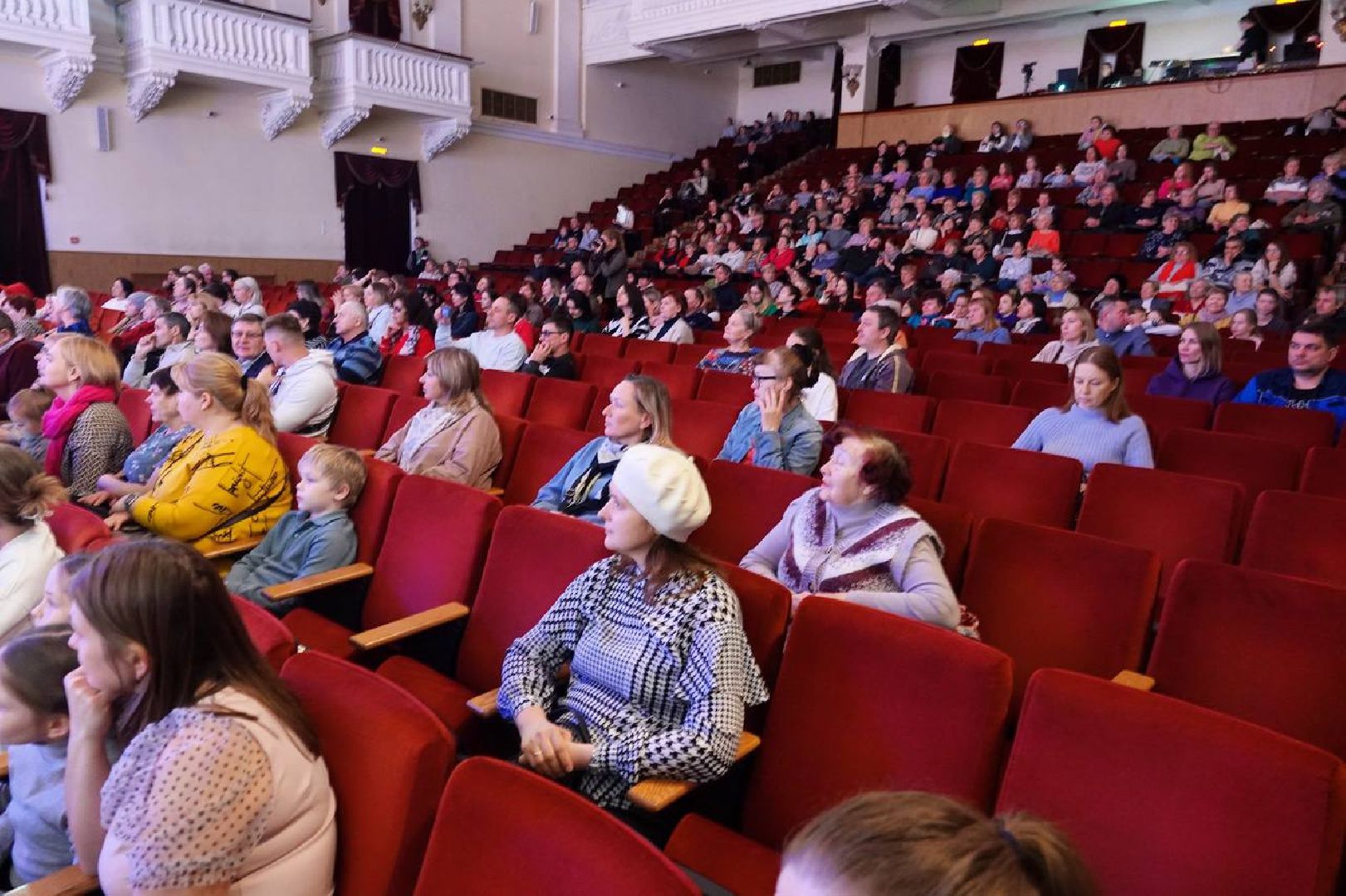 Сергиев Посад, Культура, Дворец культуры, Юбилей, Творчество, Перемены, Молодежь, Танцы, Вокал, Выставка,