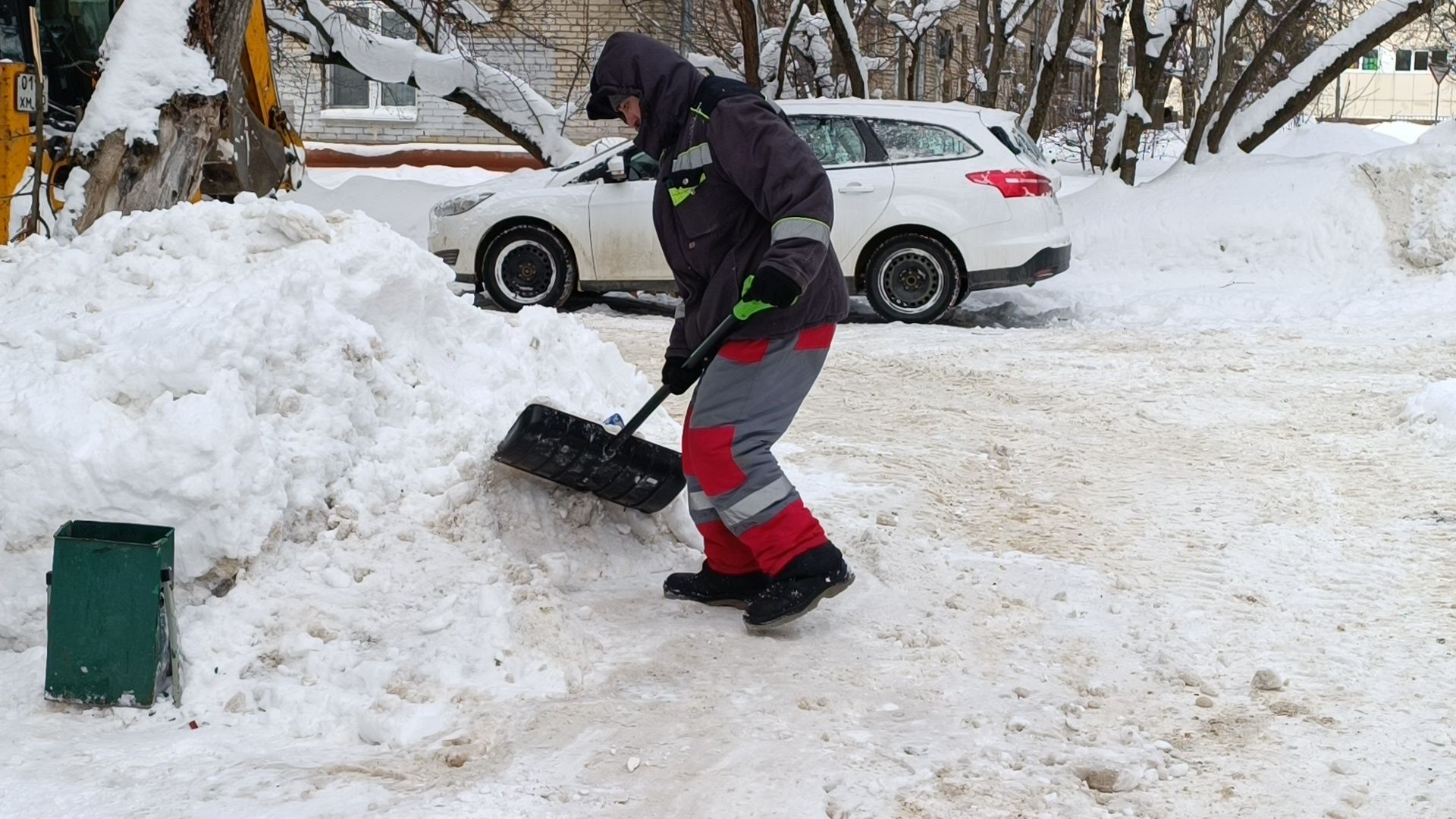 уборка снега, лобня, жкх,