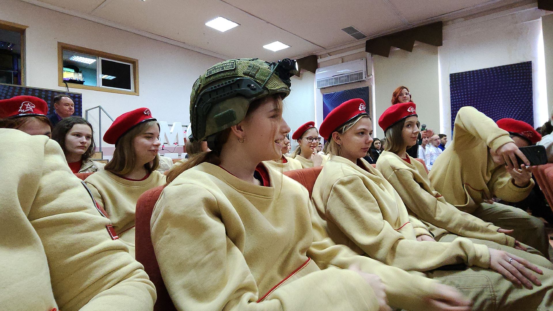 электросталь, мой город, молодежь, молодежь электростали, акция, проект, молодежный центр, встреча, встреча с молодежью, юнармейцы, юнармия, юнармеец,