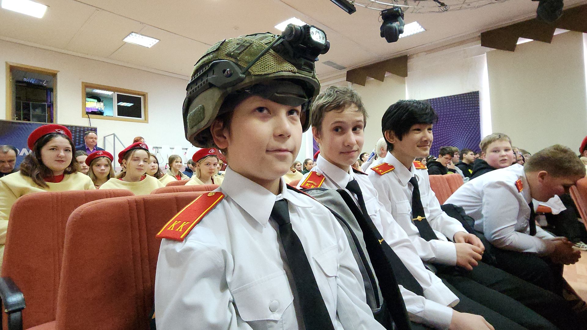 электросталь, мой город, молодежь, молодежь электростали, акция, проект, молодежный центр, встреча, встреча с молодежью, юнармейцы, юнармия, юнармеец,