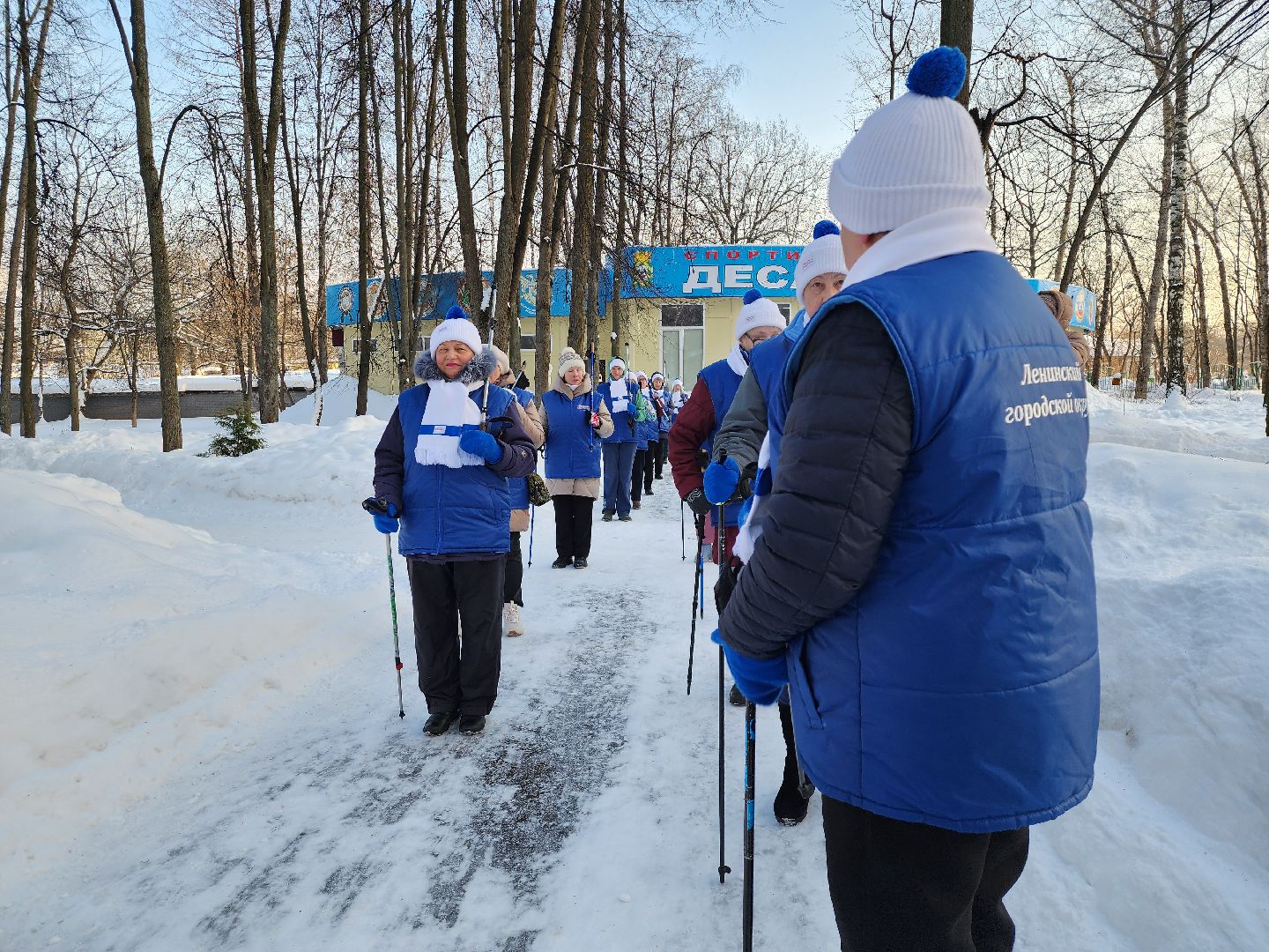 активное долголетие, спорт в подмосковье, скандинавская ходьба, все на старт, видное,