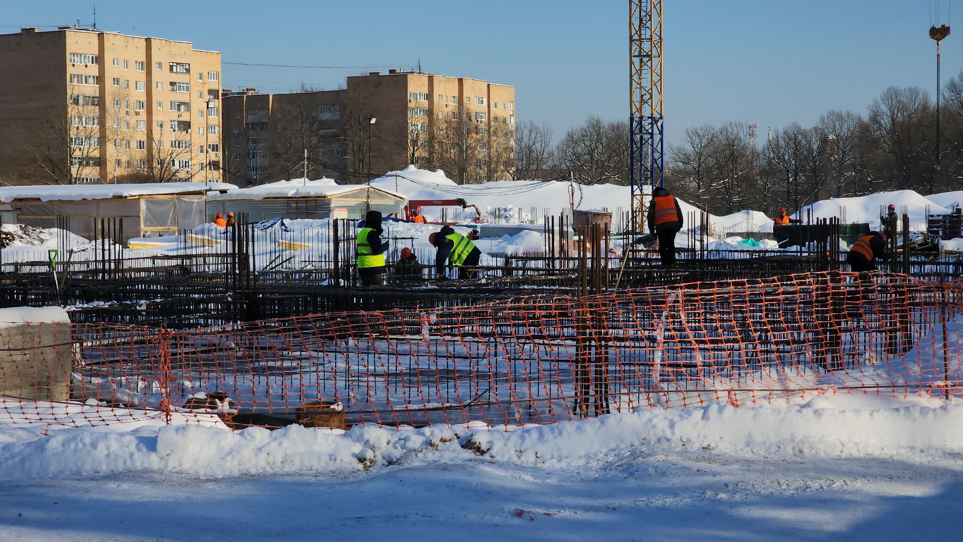 строительство школы,