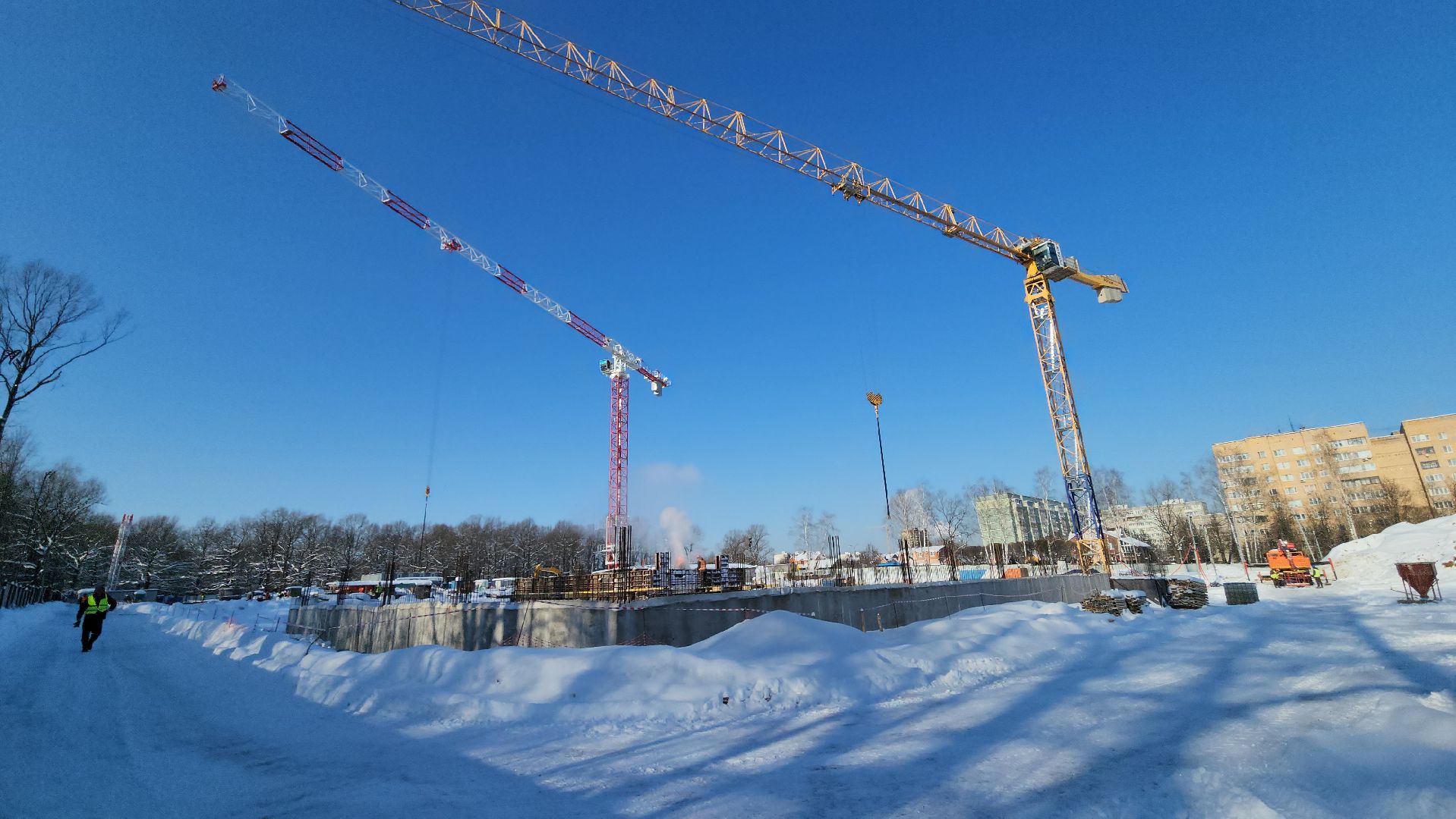 строительство школы,