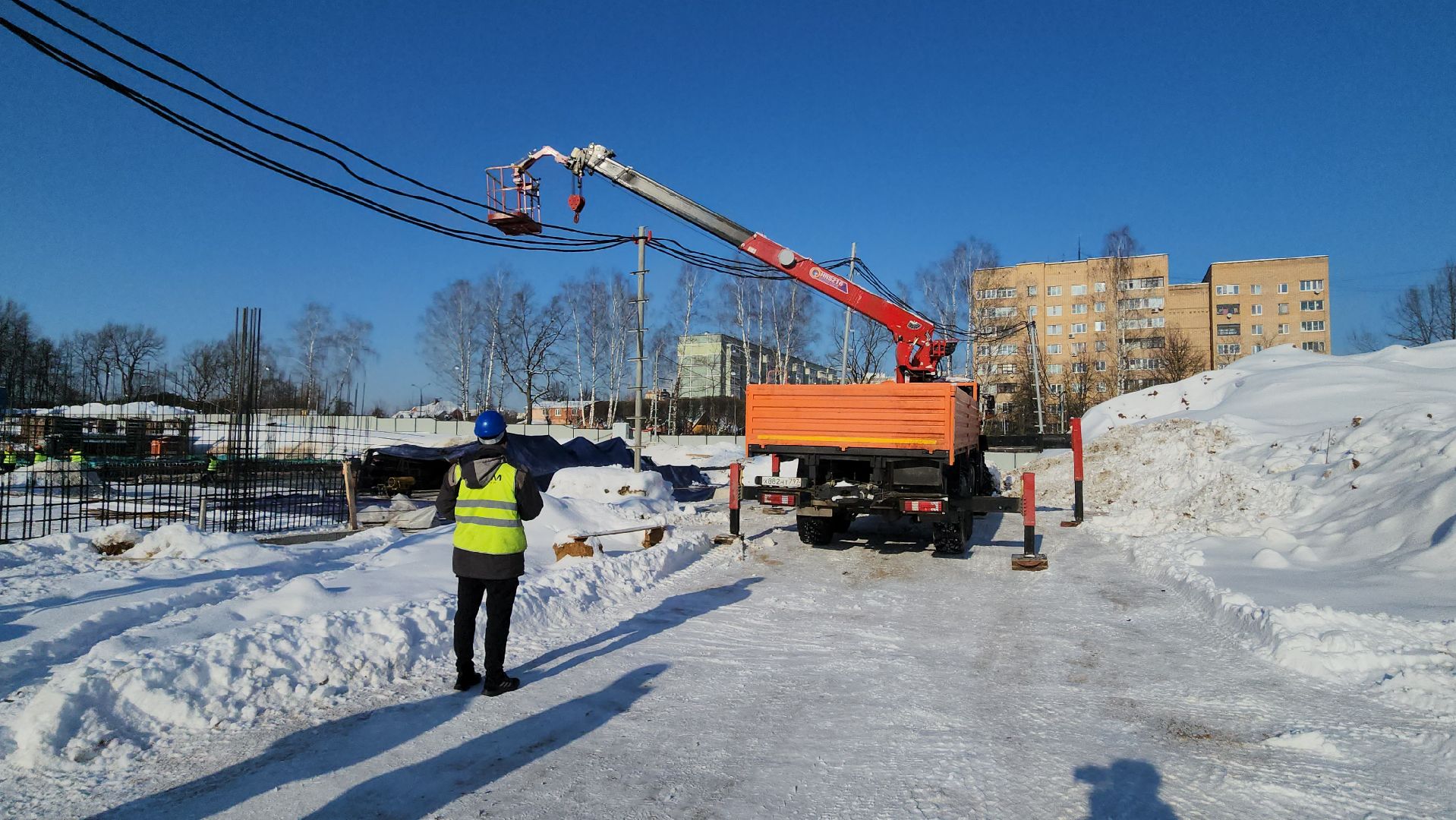 строительство школы,