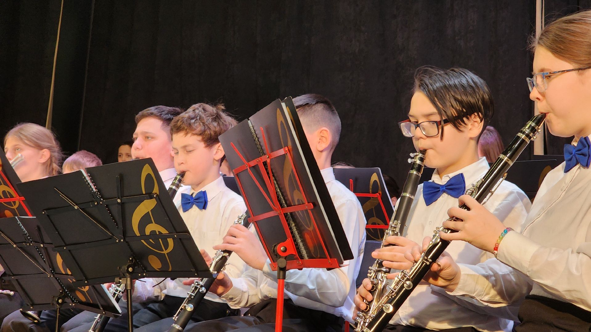 кашира, кдц родина, фестиваль, детский духовой оркестр, сибемольки, мажорное настроение, поляны, долгопрудный,