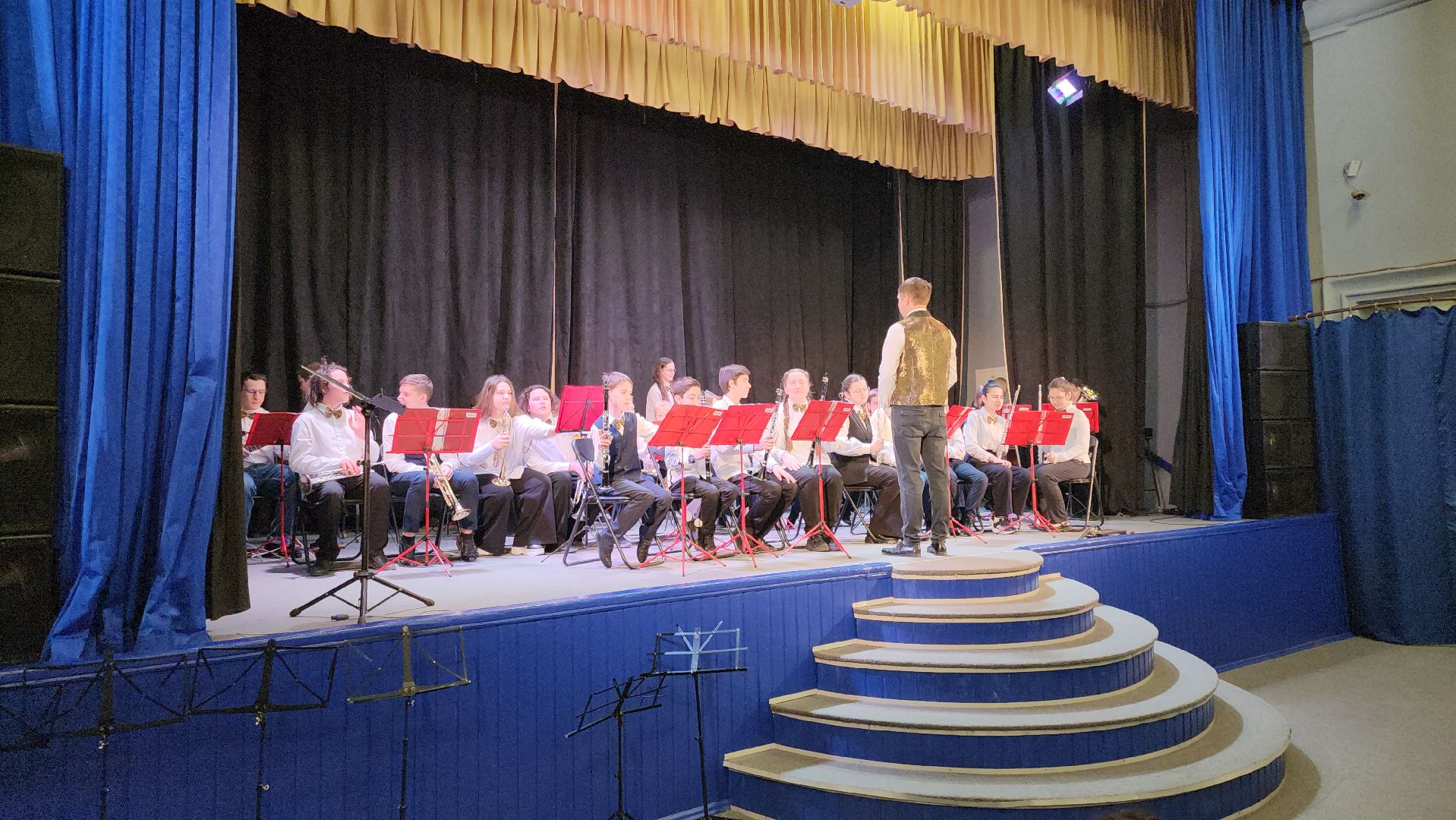 кашира, кдц родина, фестиваль, детский духовой оркестр, сибемольки, мажорное настроение, поляны, долгопрудный,