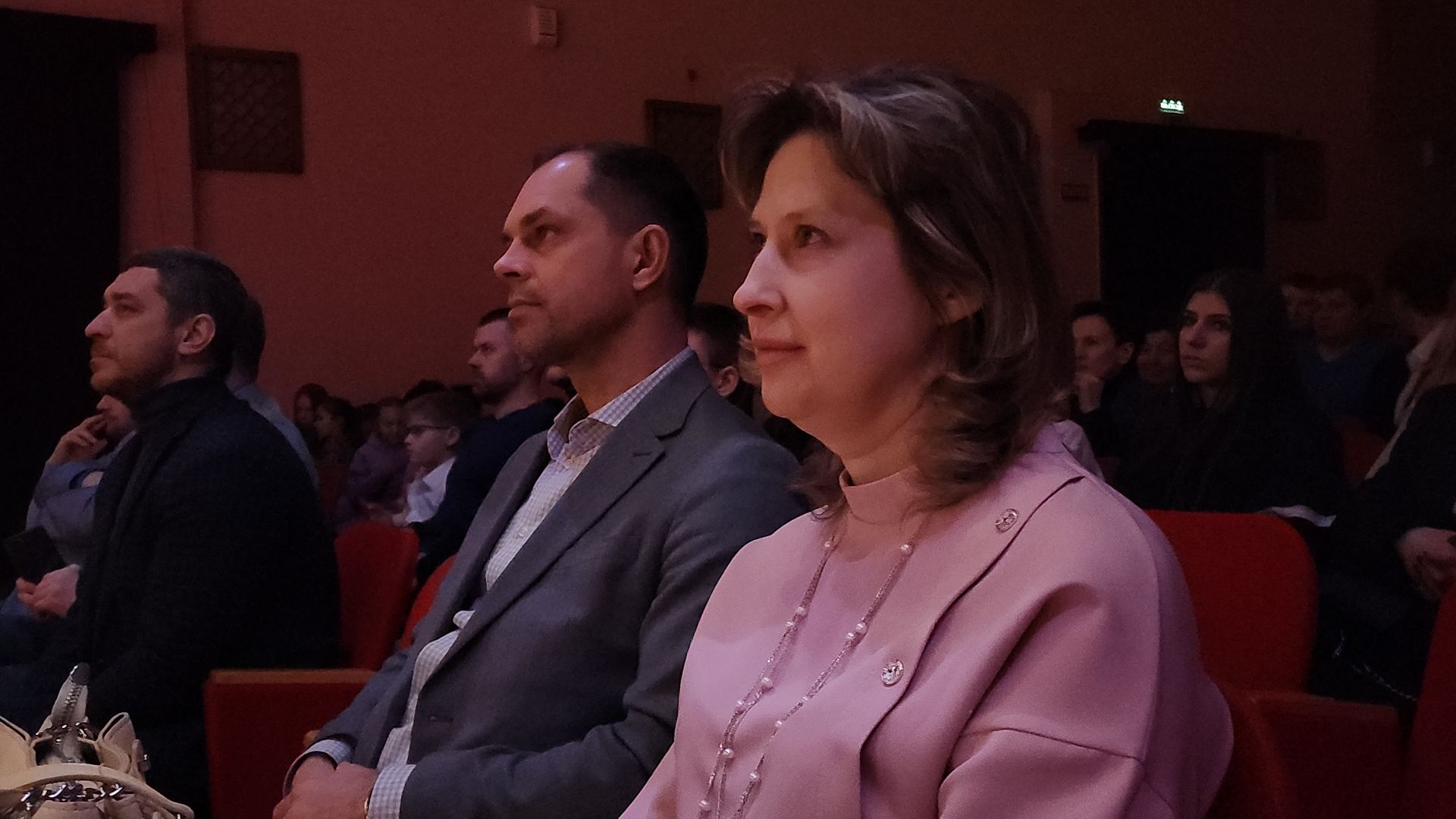 электросталь, электросталь спортивная, спорт в подмосковье, индорхоккей, хоккей на траве, концерт, юбилей, спортивная игра, команда,