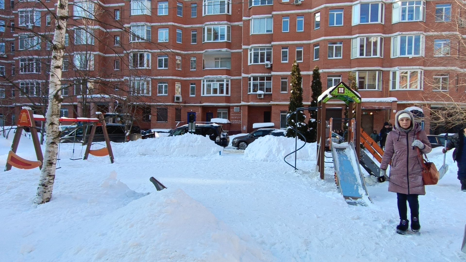 субботник, уборка снега, уборка дворов,