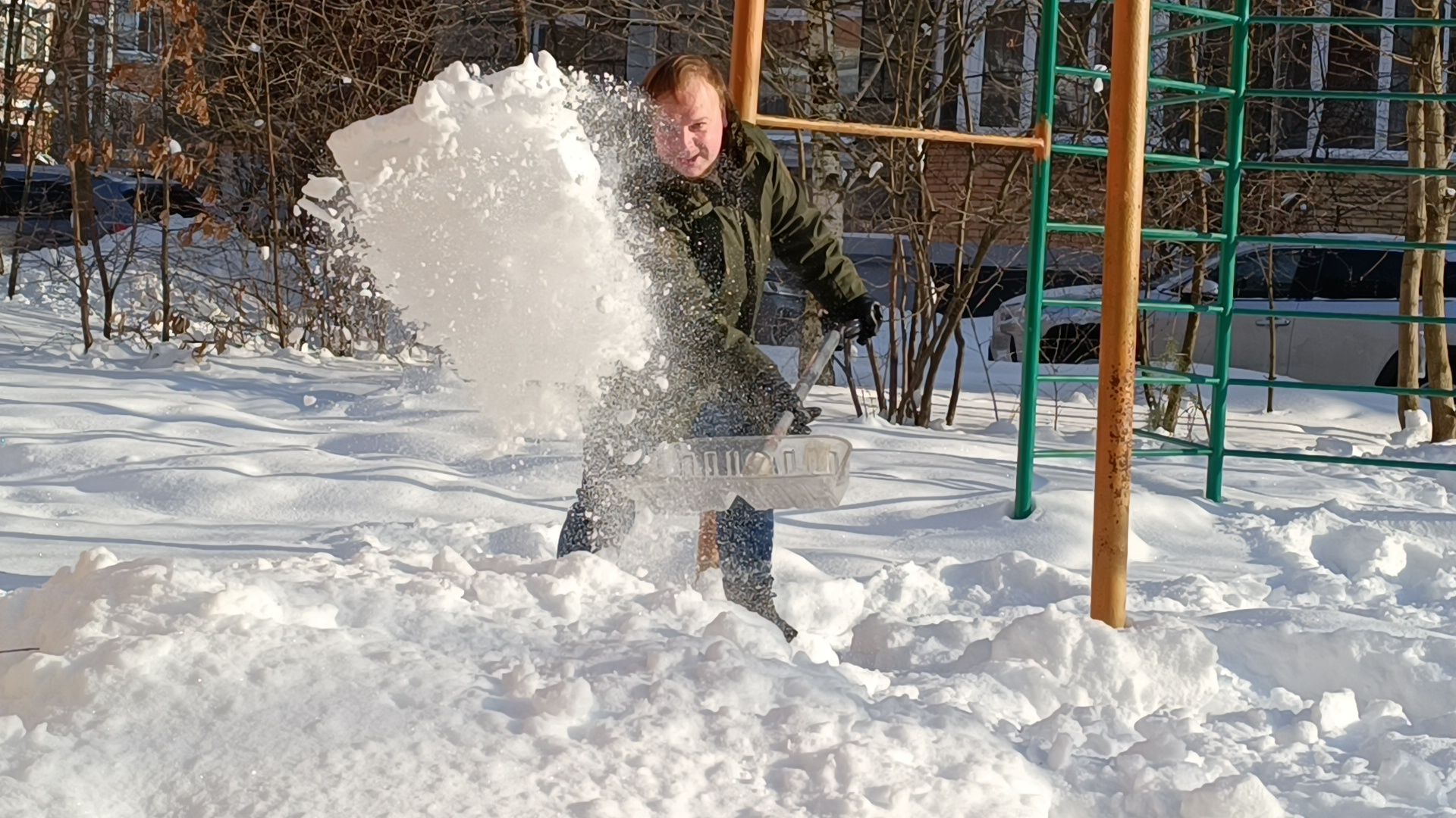 субботник, уборка снега, уборка дворов,