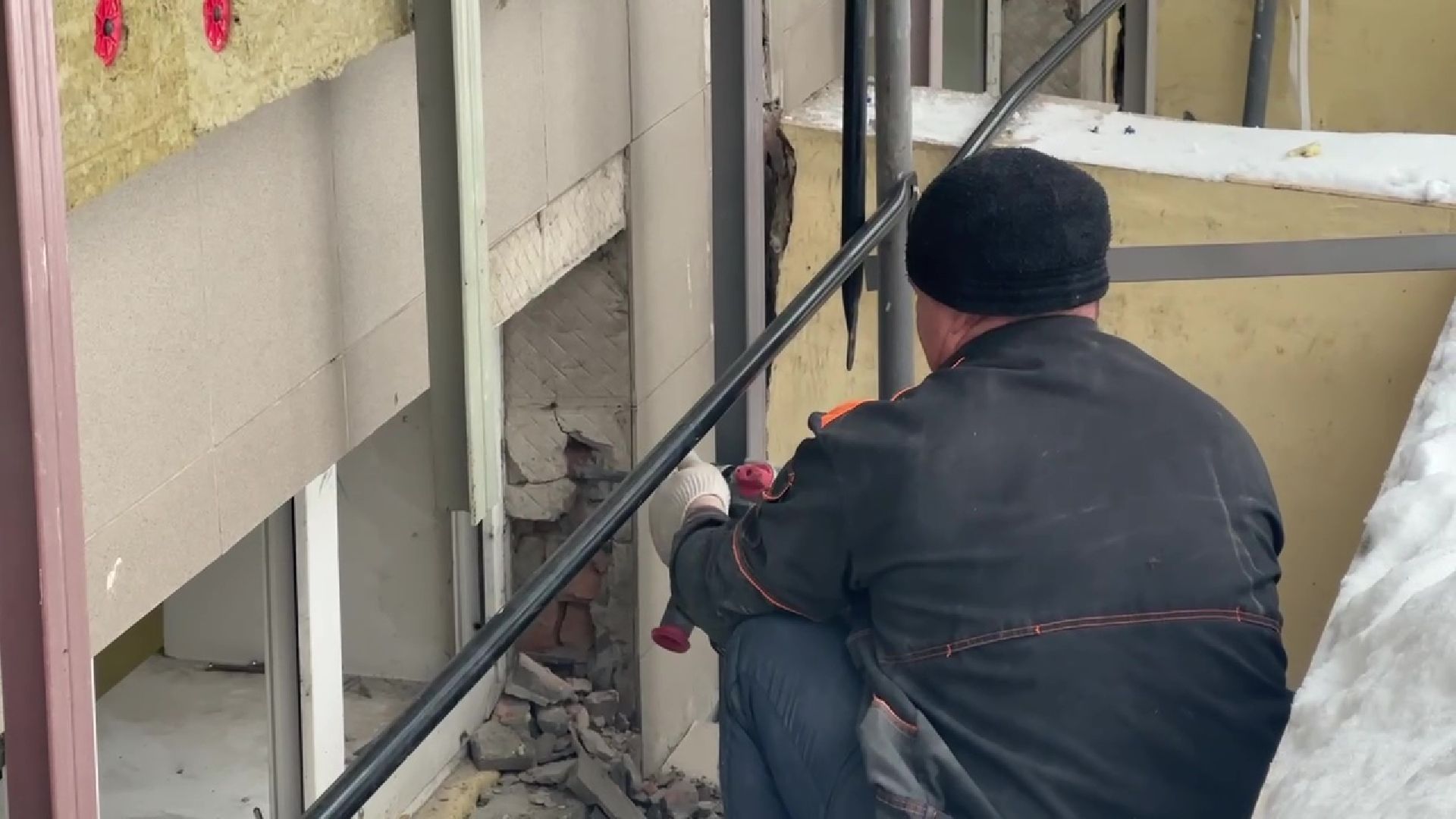 Реутов, здравоохранение, медицина, ремонт, хирургичекий комплекс, фасад, окна,