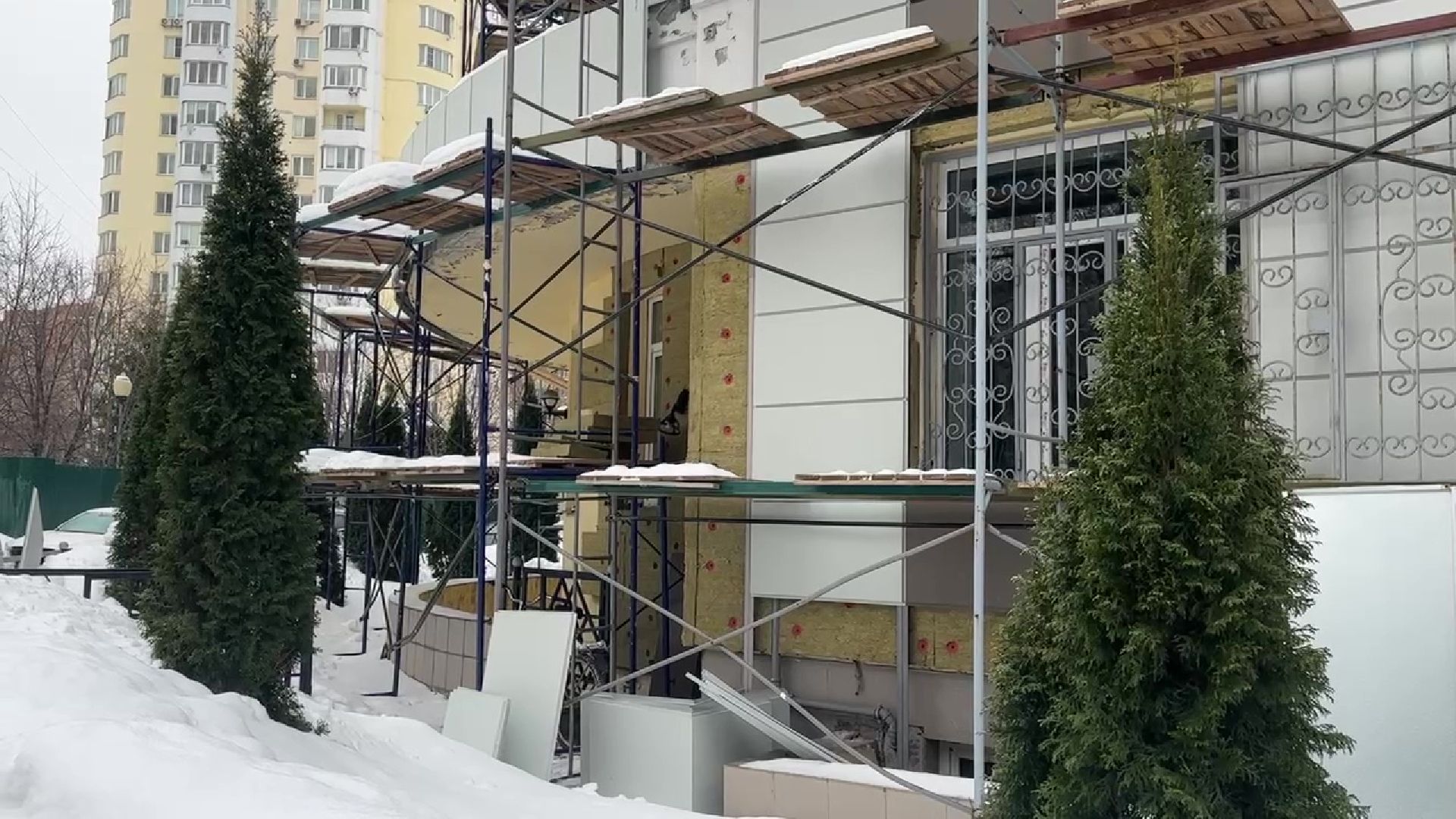 Реутов, здравоохранение, медицина, ремонт, хирургичекий комплекс, фасад, окна,