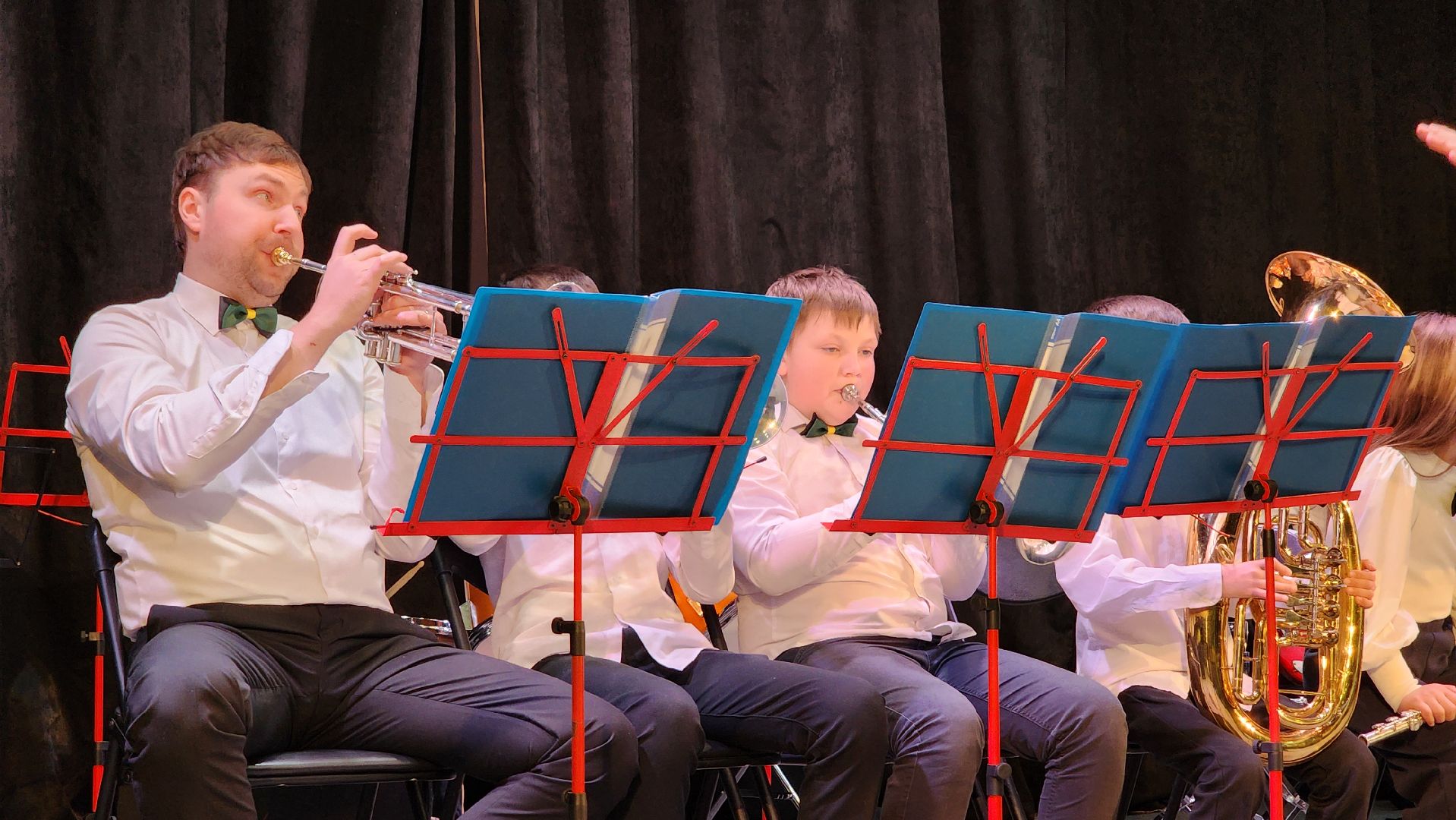 кашира, фанфары, фестиваль детских духовых оркестров, мажорное настроение, поляны, рязанская область, пираты карибского моря,