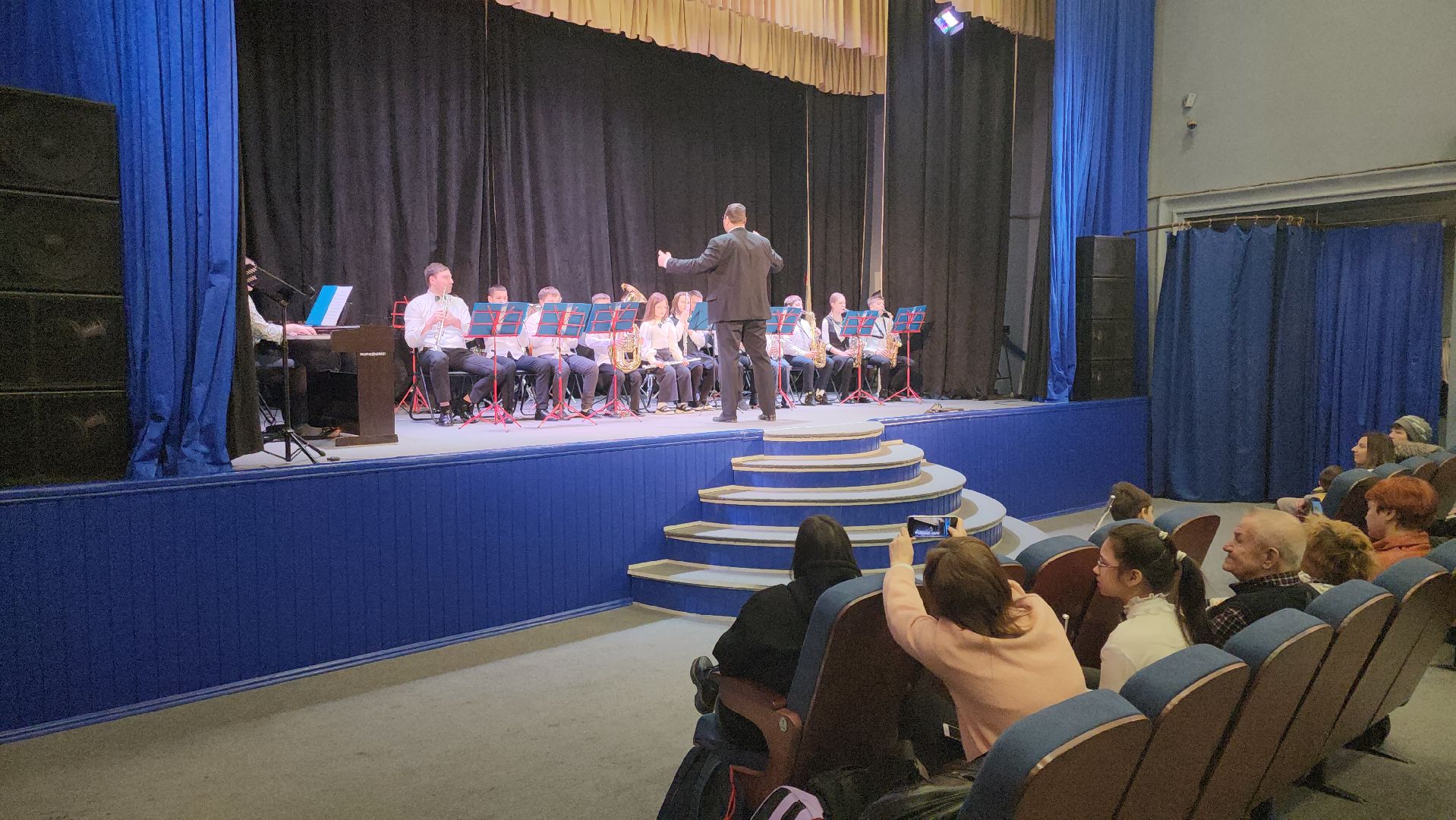 кашира, фанфары, фестиваль детских духовых оркестров, мажорное настроение, поляны, рязанская область, пираты карибского моря,