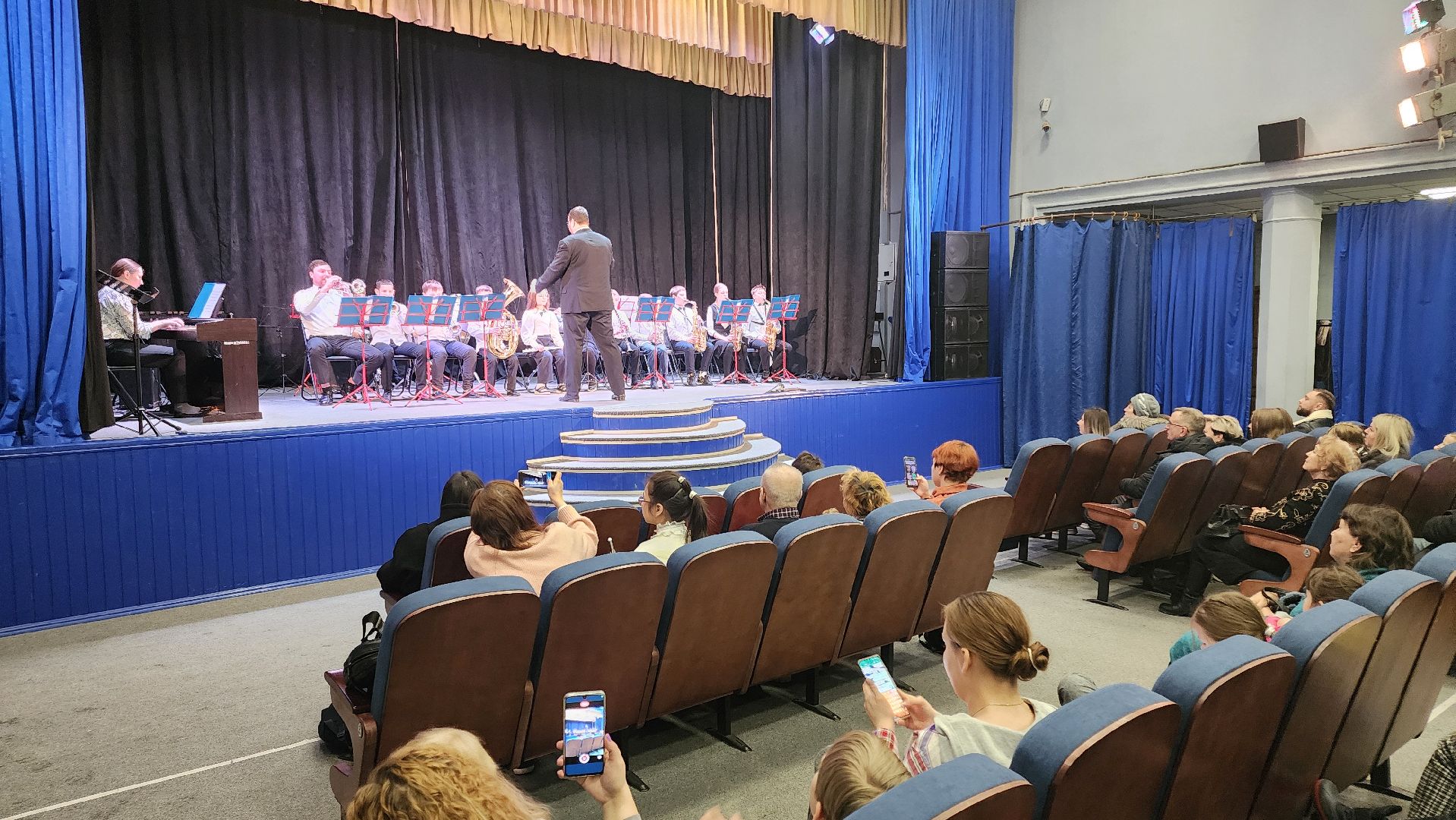 кашира, фанфары, фестиваль детских духовых оркестров, мажорное настроение, поляны, рязанская область, пираты карибского моря,