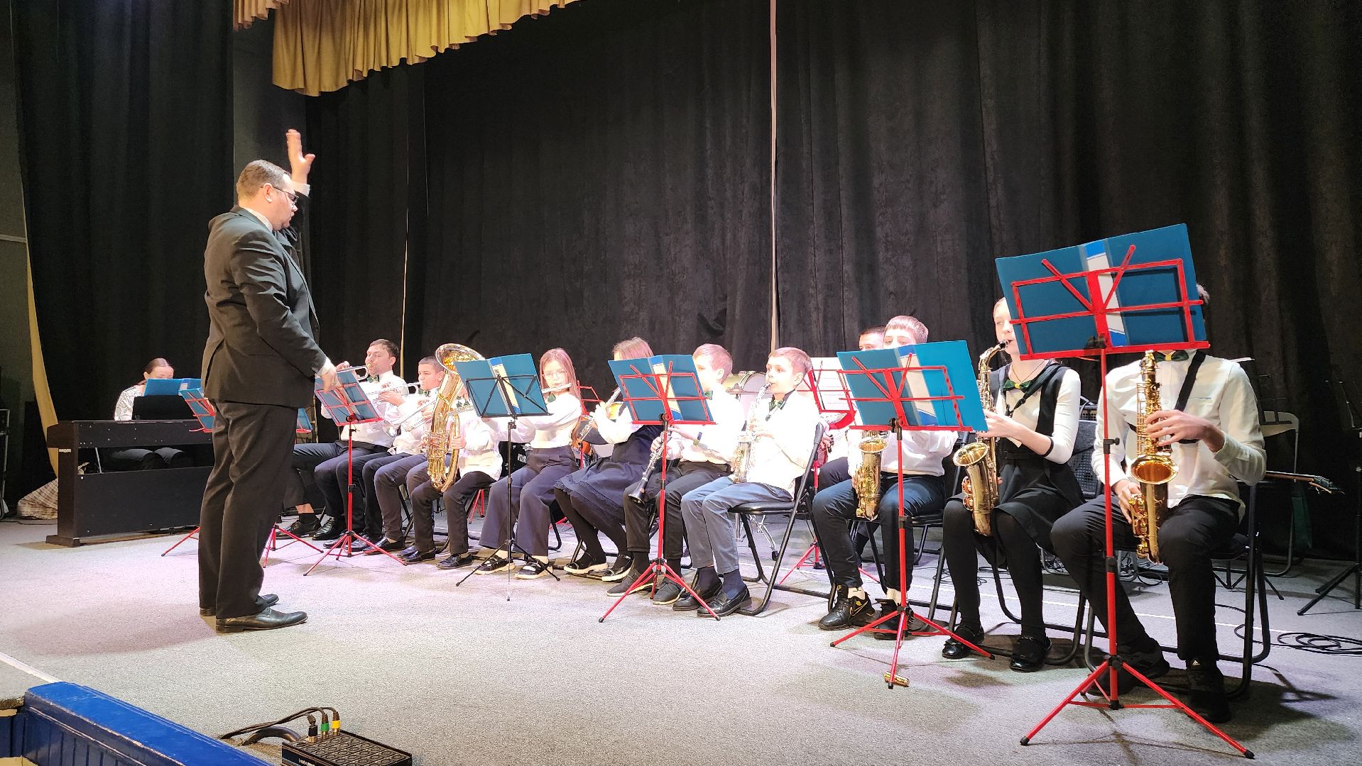 кашира, фанфары, фестиваль детских духовых оркестров, мажорное настроение, поляны, рязанская область, пираты карибского моря,