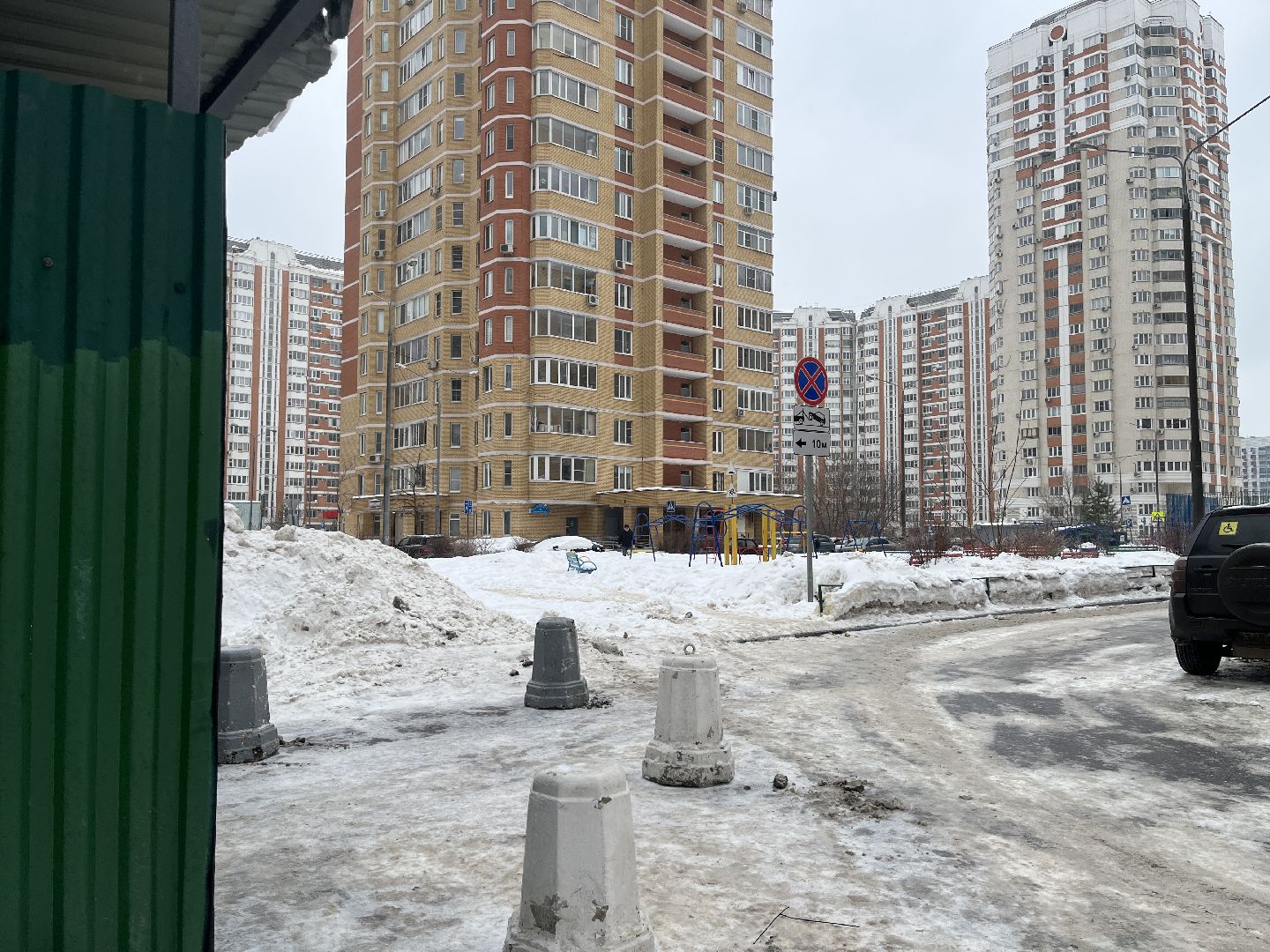 дорожные знаки, парковка, мусорные площадки,