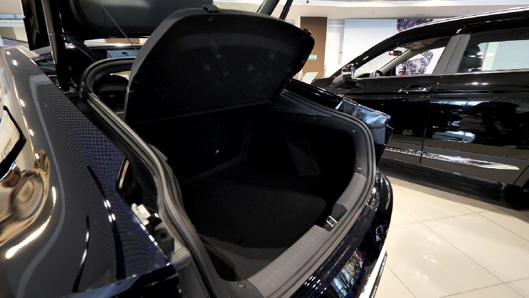 Реутов, экономика, бизнес, автосалон, автомобили, китайский бренд