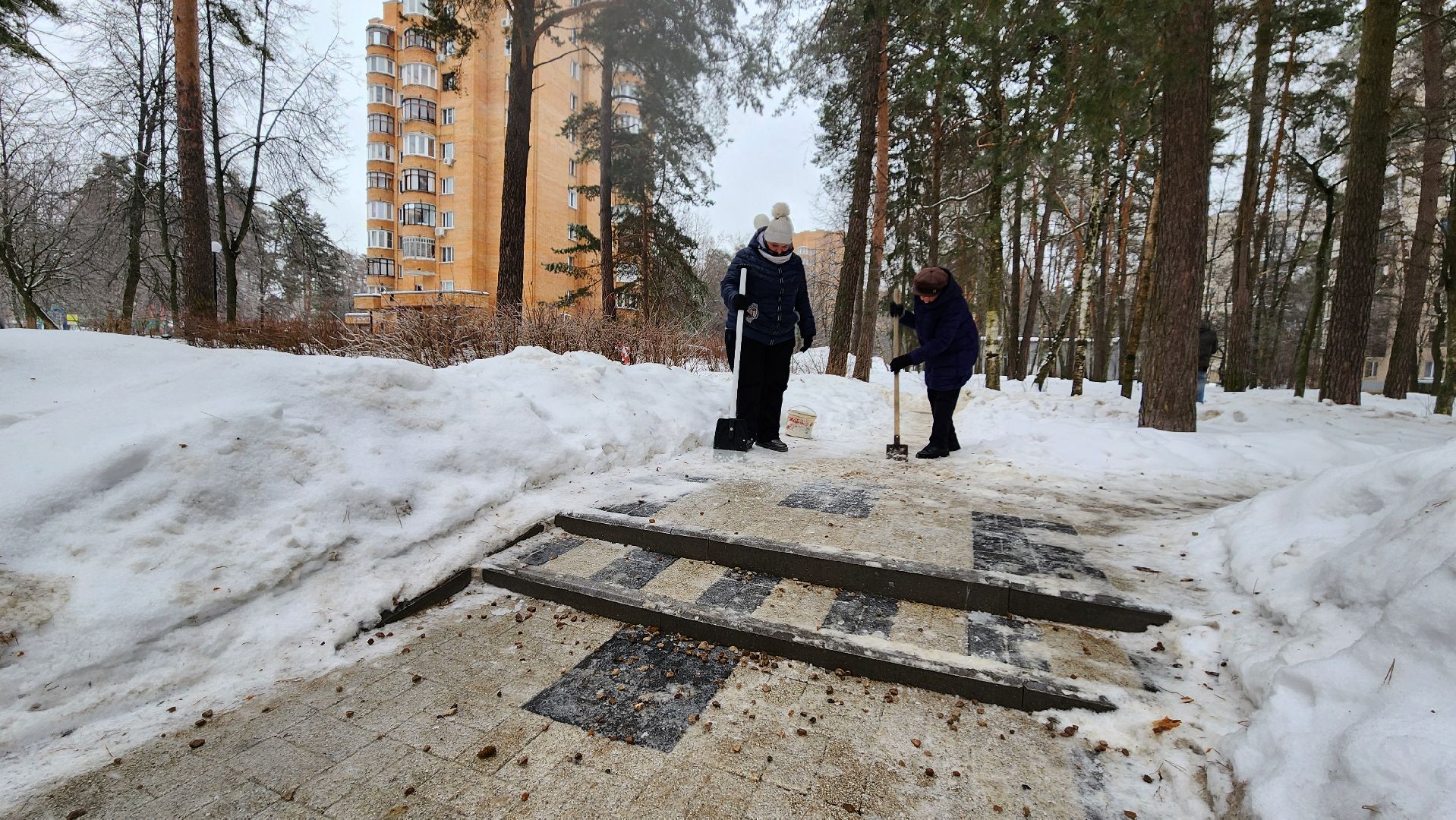 благоуйстройство, ледяной дождь, устранение последствий, протвино, зима,