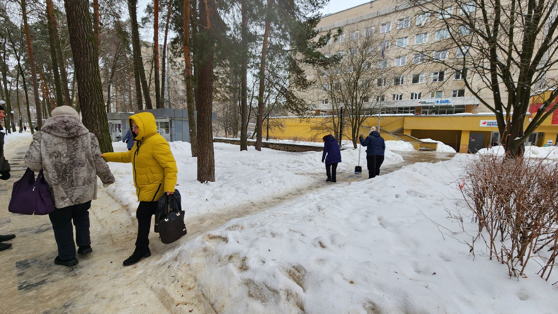 благоуйстройство, ледяной дождь, устранение последствий, протвино, зима,