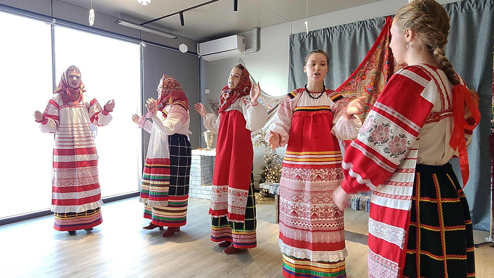 электросталь, мой город, жители города, культура, культура и туризм в подмосковье, культура подмосковья, праздник, зима, зима 2024, зима в парке, зима в парках, зима в подмосковье,