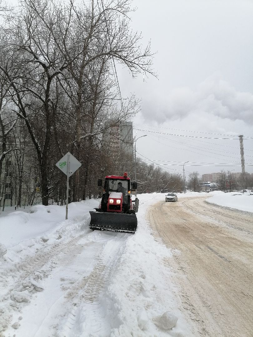 снег и наледь, лобня, уборка дворов,