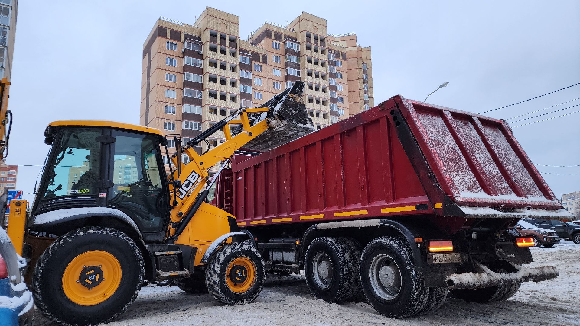 уборка дворов, жкх, коммунальщики, Лосино-Петровский,