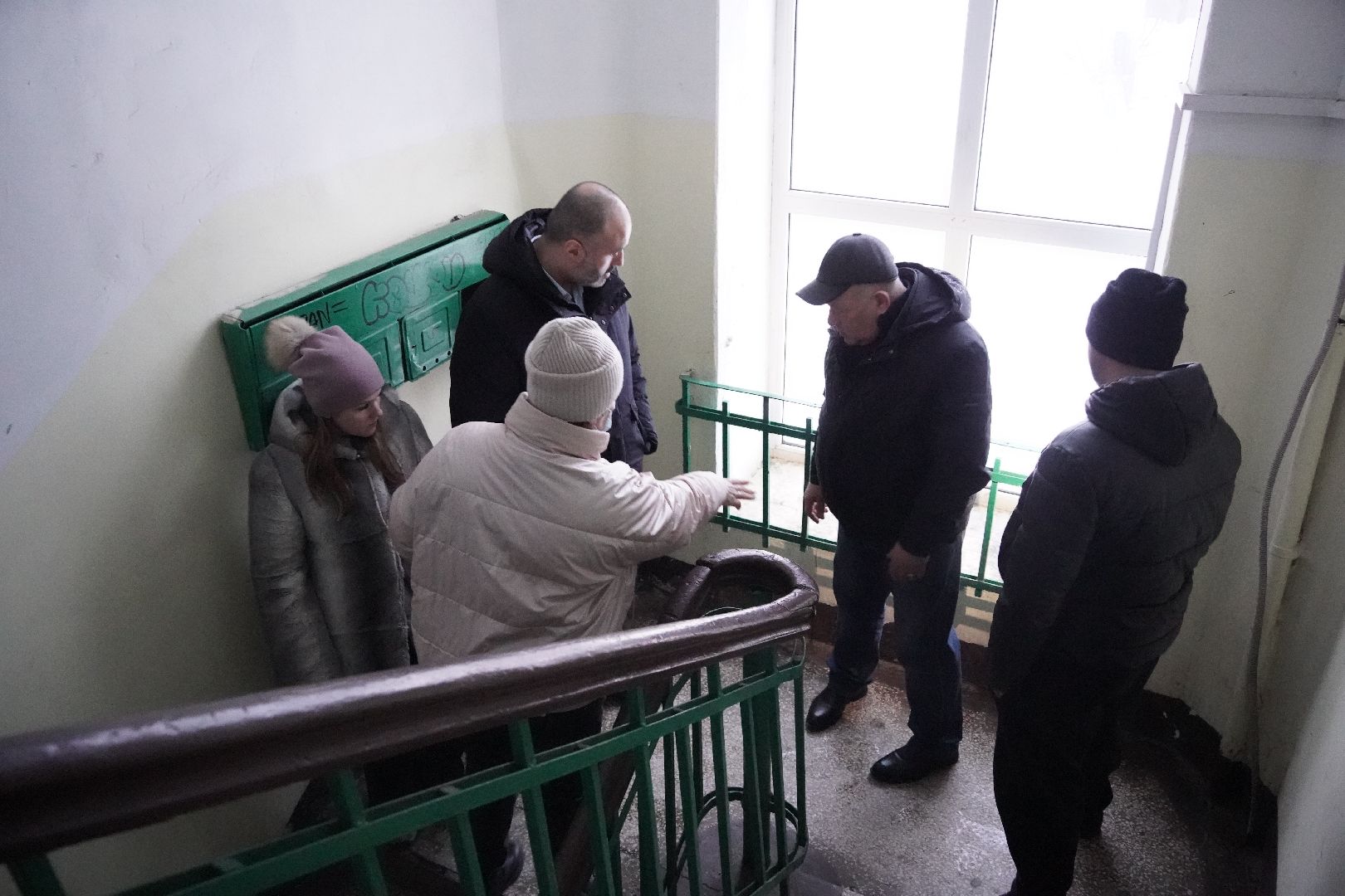 встреча с жителями, Рошаль, большая шатура, встреча во дворе,