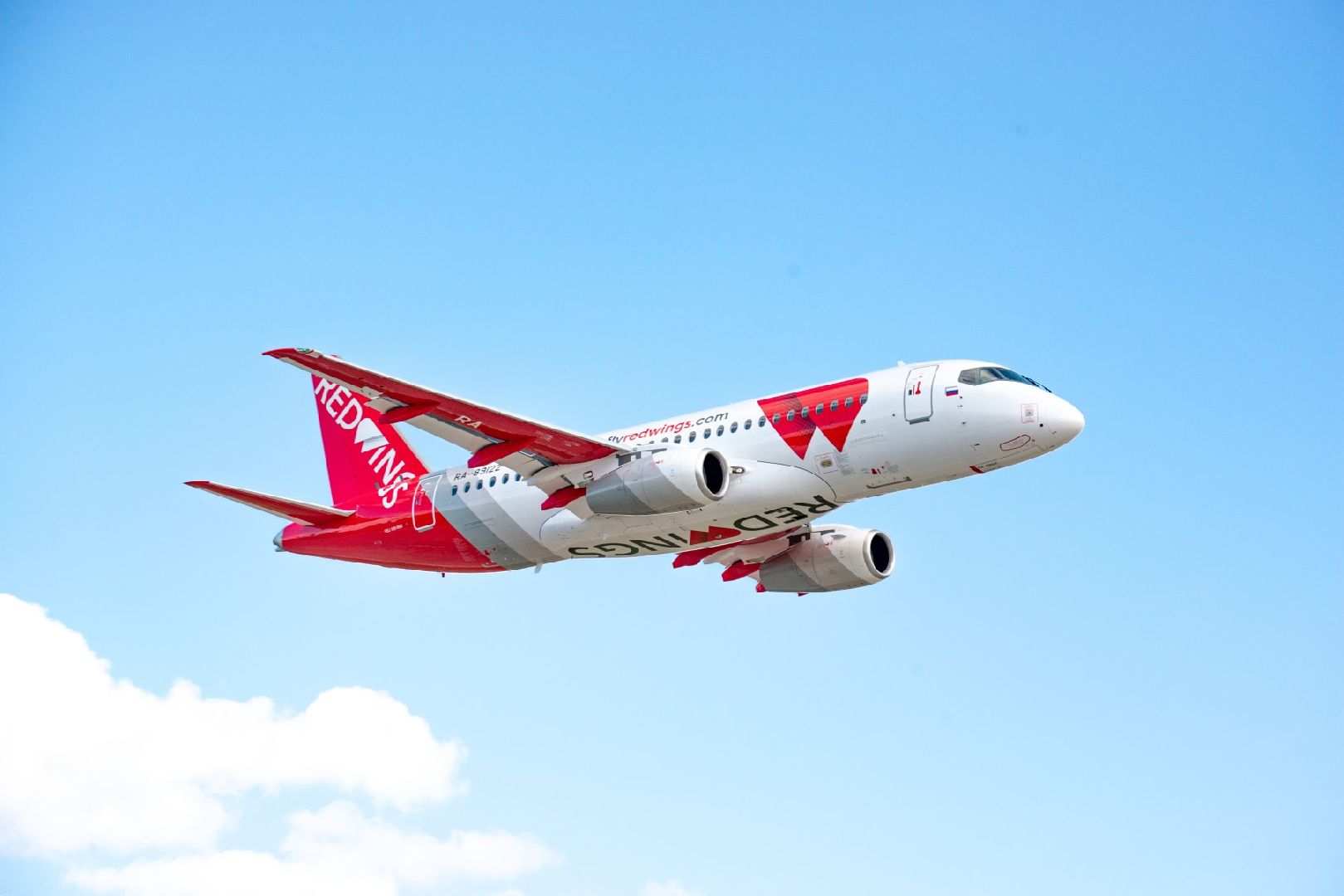 Red Wings, авиакомпания, аэропорт Жуковский, Солодилин, Рухлова, Ту-204, SSJ-100, премия, отечественная авиатехника,