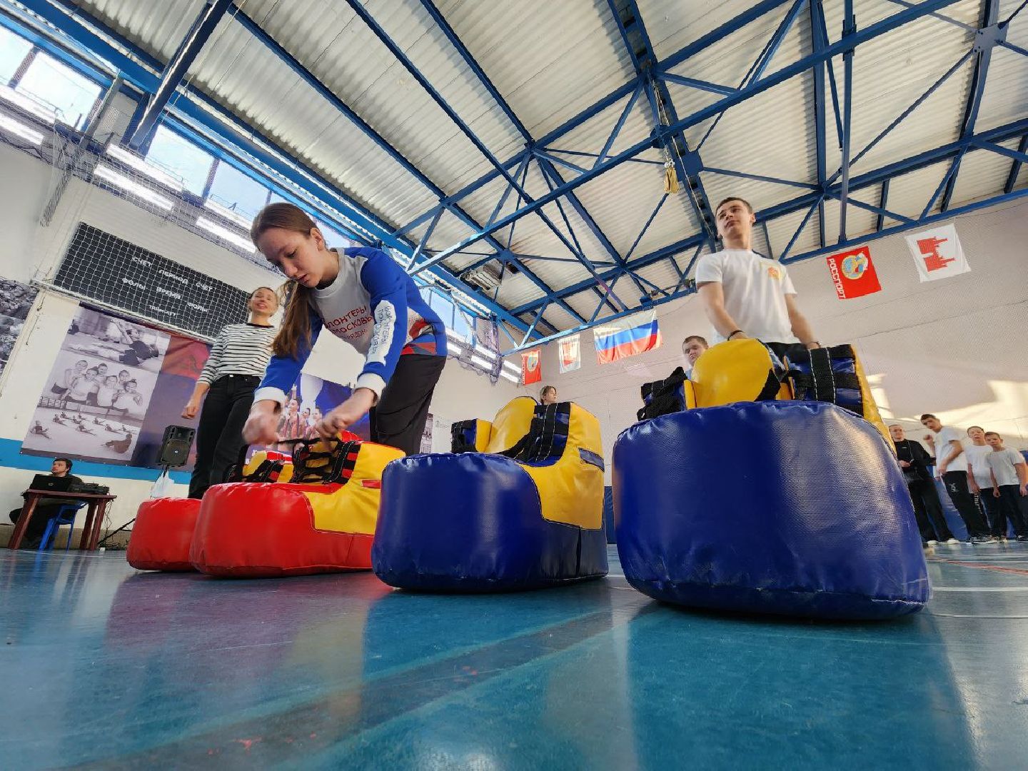 можайск, можайский городской округ, подмосковье, спартакиада, спорт, лица с ОВЗ, соревнования, дворец спорта, дети, команды, медали, победители,