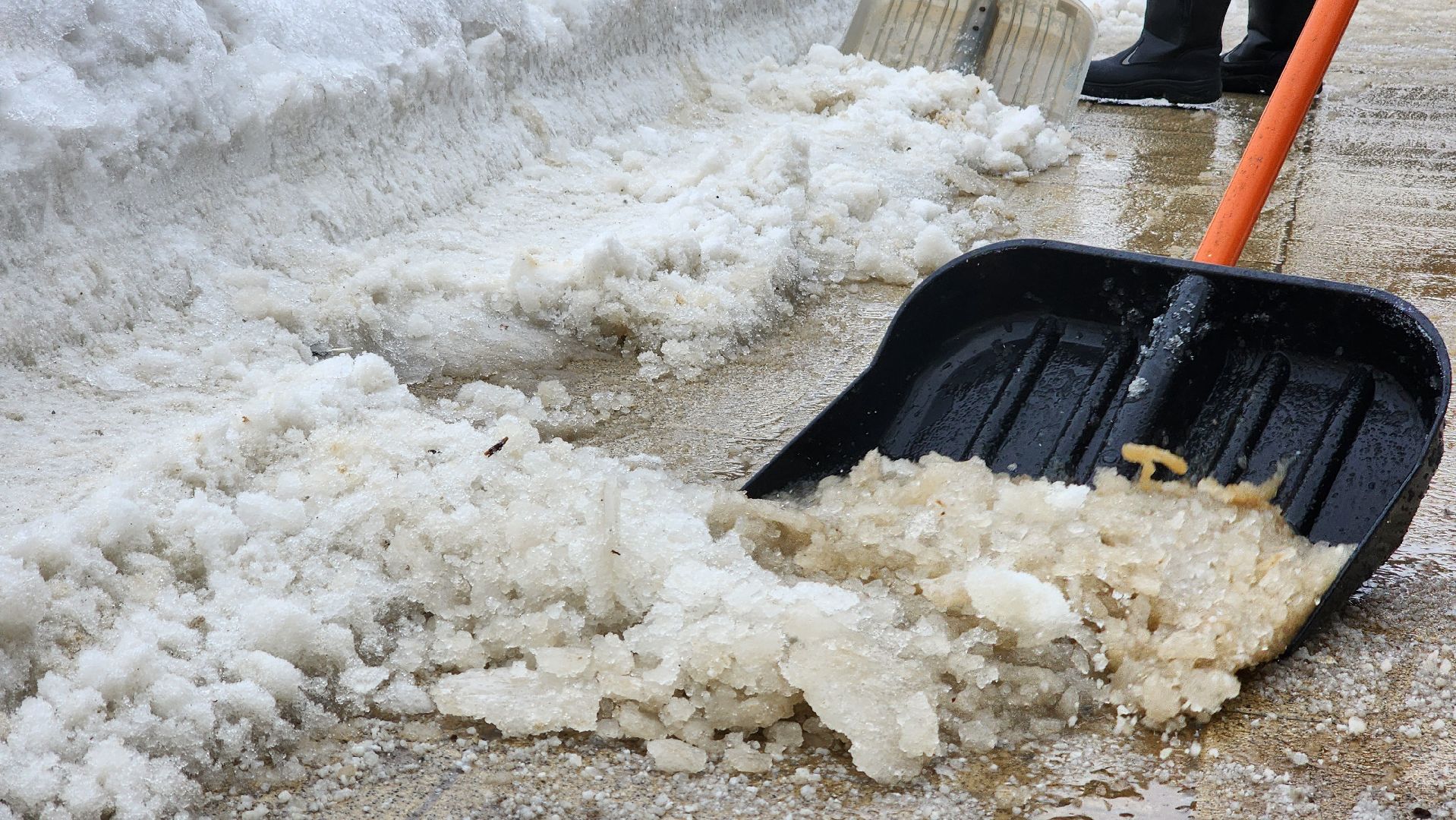 ледяной дождь, снегопады, уборка города, осадки, протвино, благоуйстройство,