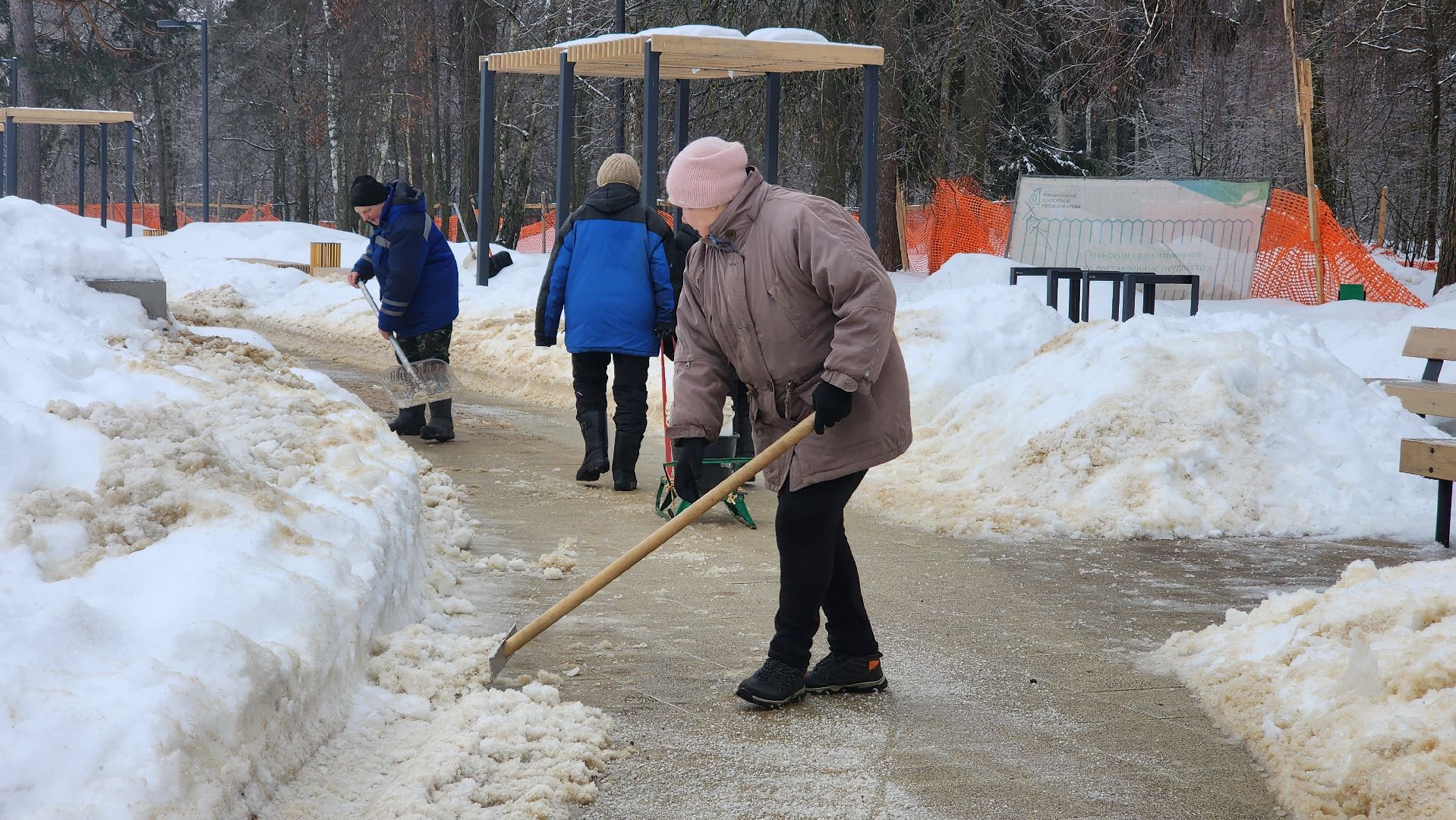 ледяной дождь, снегопады, уборка города, осадки, протвино, благоуйстройство,