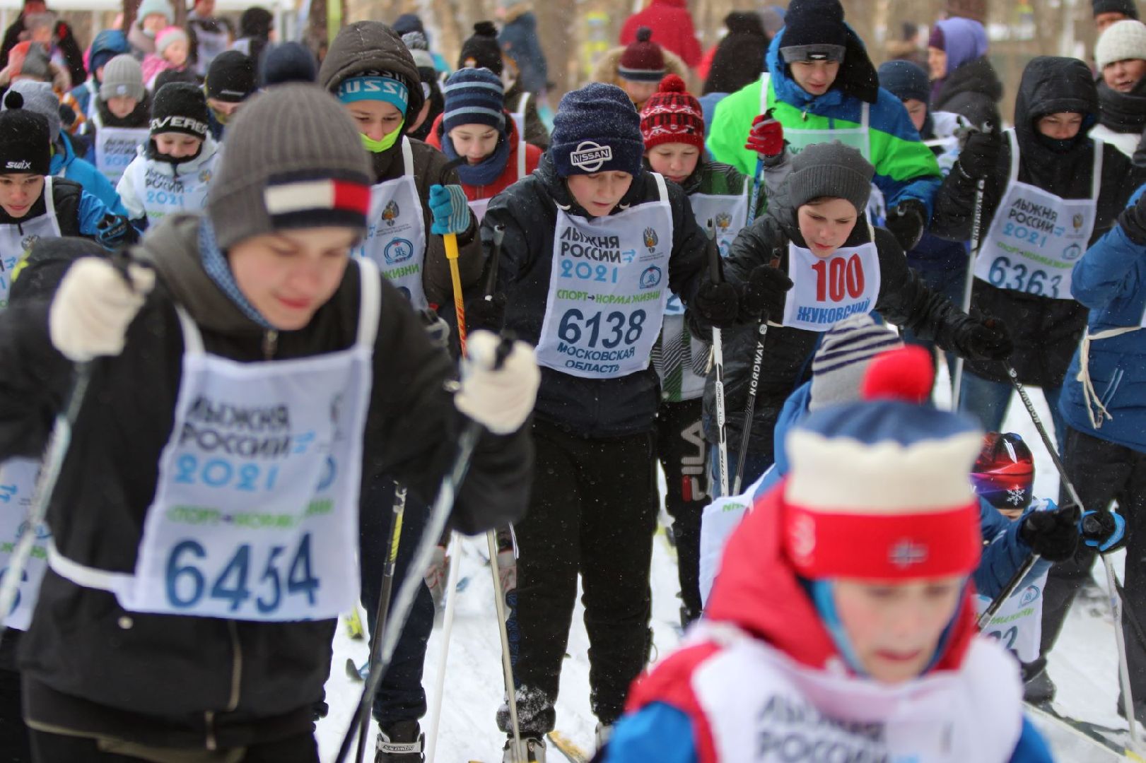 лыжи, лыжня, праздник лыж, Александрин, парк, соревнования,