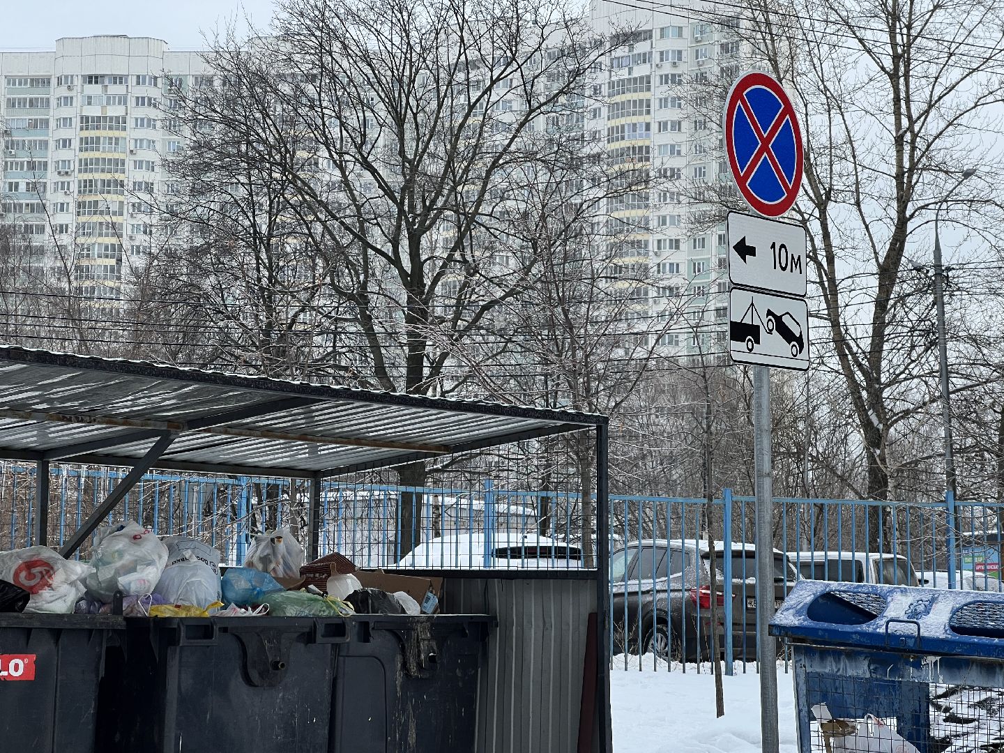химки, дорожные знаки, дорожные знаки во дворах, благоустройство, контейнерные площадки, мусорные площадки,