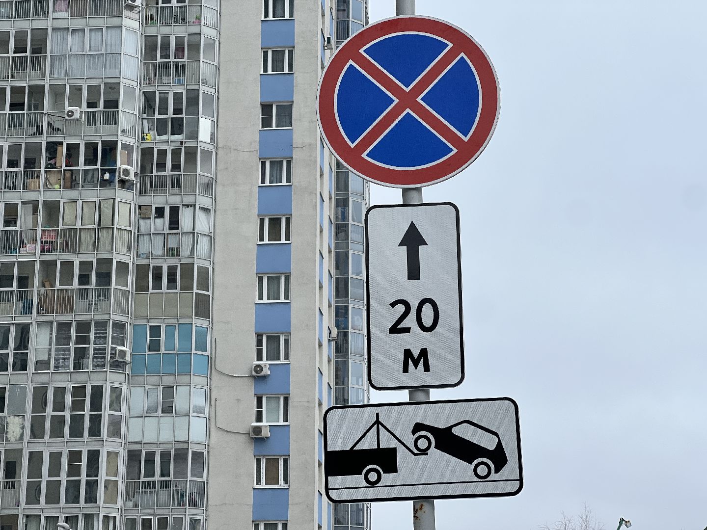 химки, дорожные знаки, дорожные знаки во дворах, мусорные площадки, контейнерные площадки,