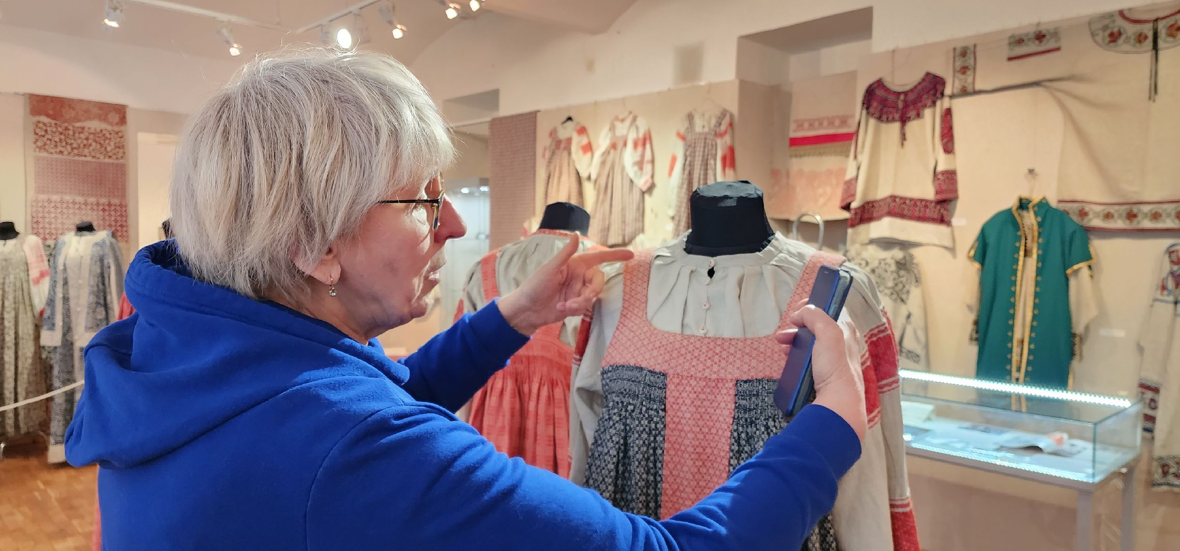 раменское, культура, раменский историко-художественный музей, первая выставка, из сундука русской красавицы,