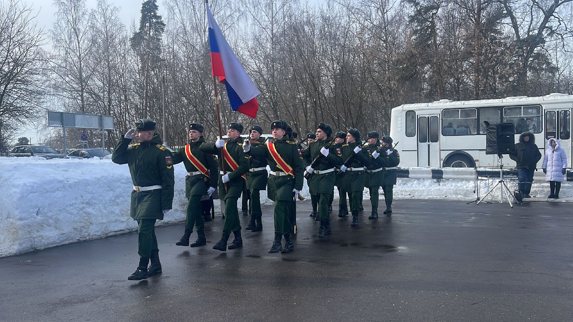 возложение цветов, день воина-интернационалиста, награждение, глава городского округа,