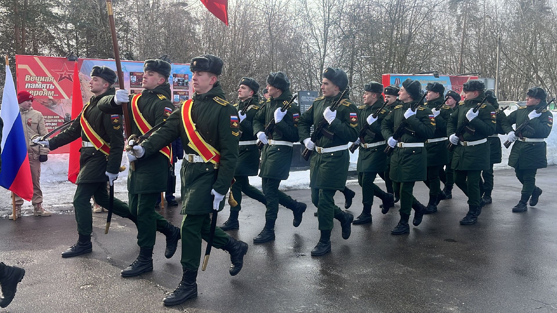 возложение цветов, день воина-интернационалиста, награждение, глава городского округа,