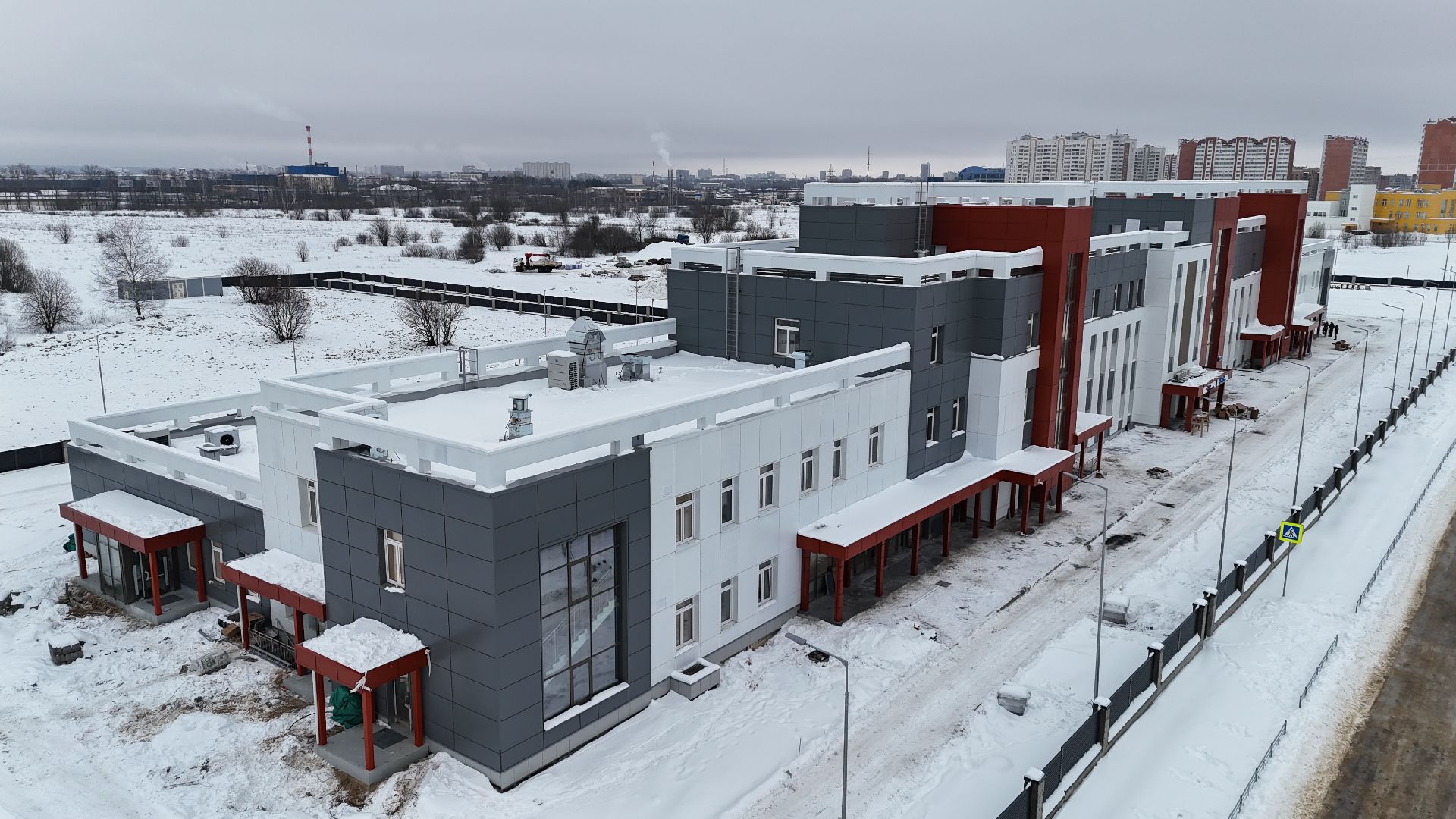 видео с коптера, поликлиника, медицина,