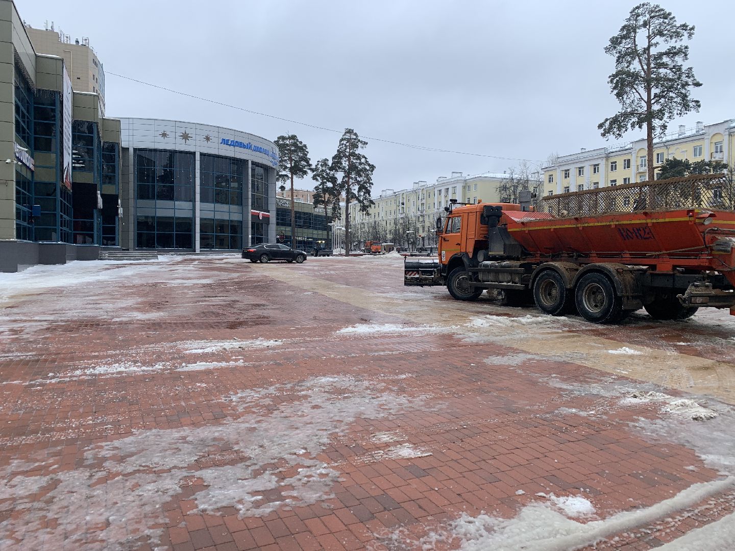 Балашиха, Подмосковье, ЖКХ, Уборка снега, ледяной дождь, ледяная горка,