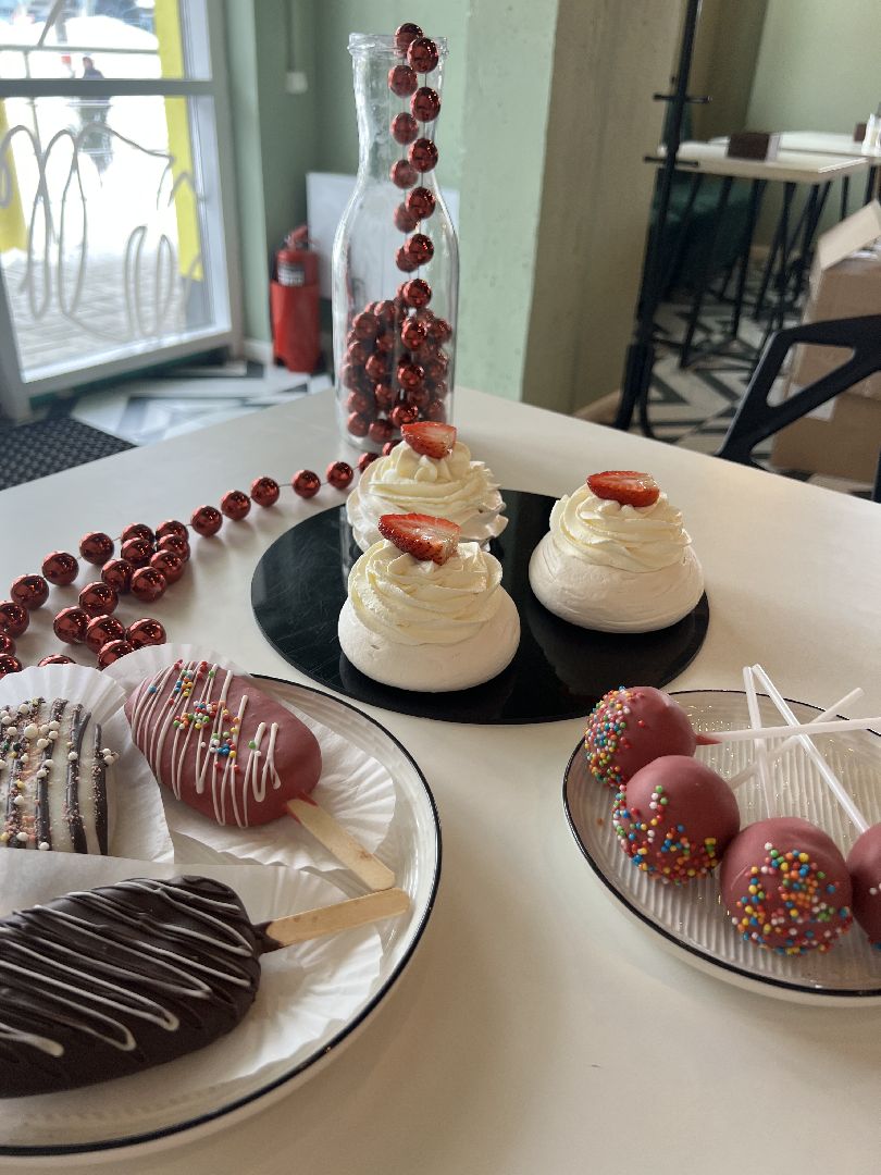 Соль и Сахар, Кафе-кондитерская, Жуковский, где поесть, еда, десерты, пирожные, выпечка,