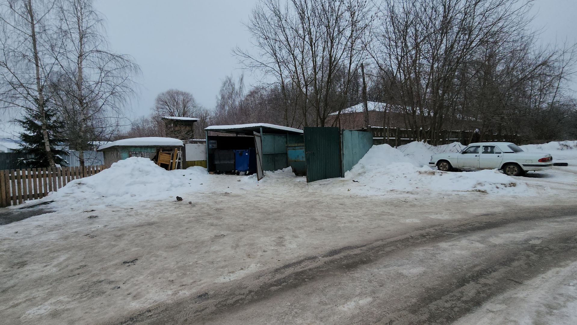 серпухов, московское шоссе 45, контейнерная площадка, дорожные знаки, двор,