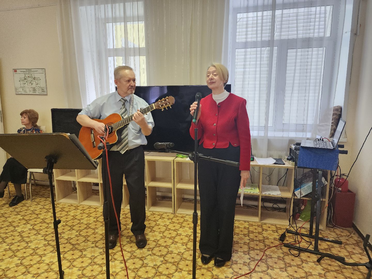 пушкино, концерт, старшее поколение, активное долголетие, поэт, авторское творчество,