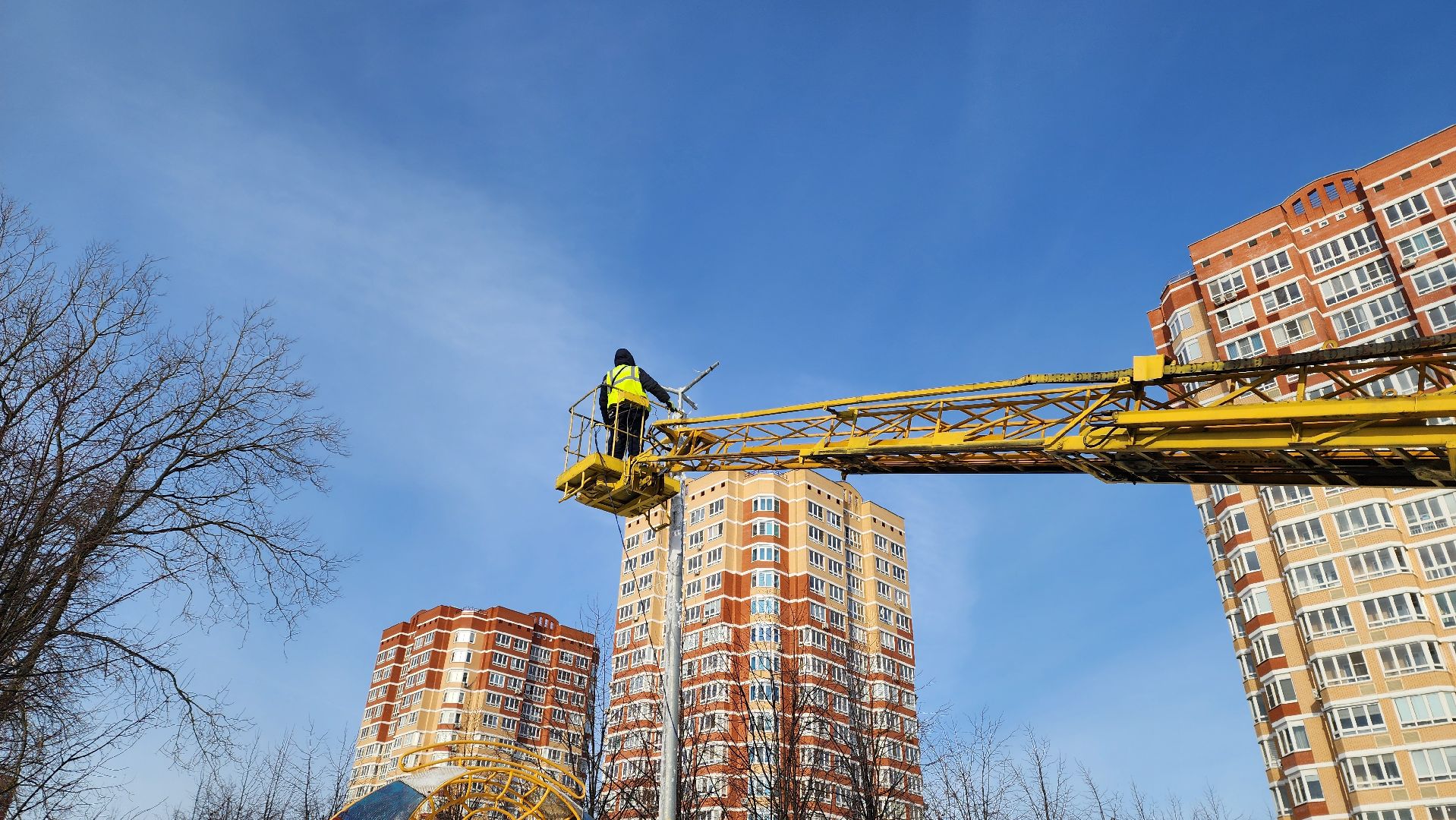 Подмосковье, Городской округ Пушкинский, Ивантеевка, благоустройсво, пушкинские элекросети, освещение, скверы,