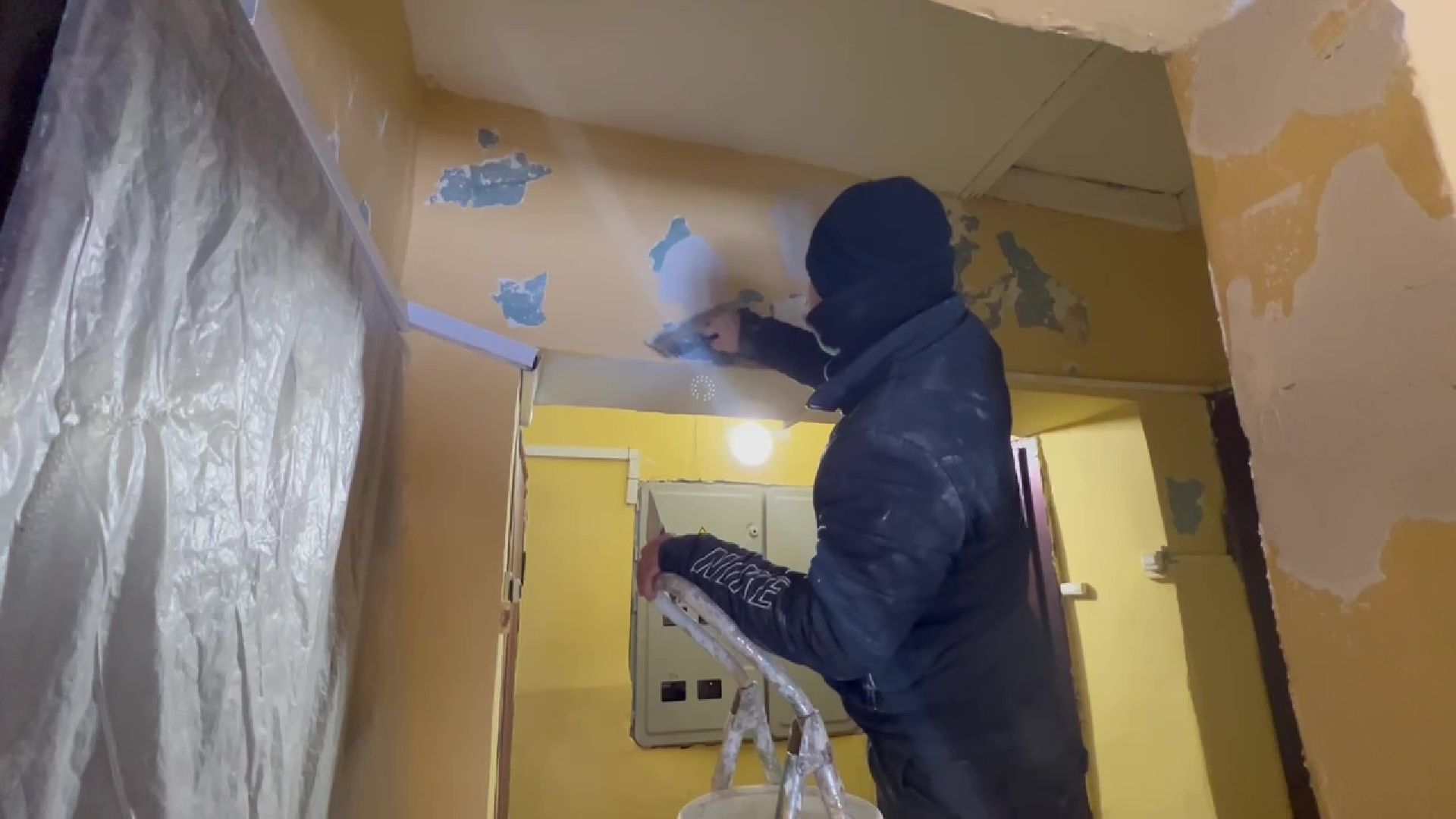 Реутов, ЖКХ, ремонт подъезда, штукатурка, краска,