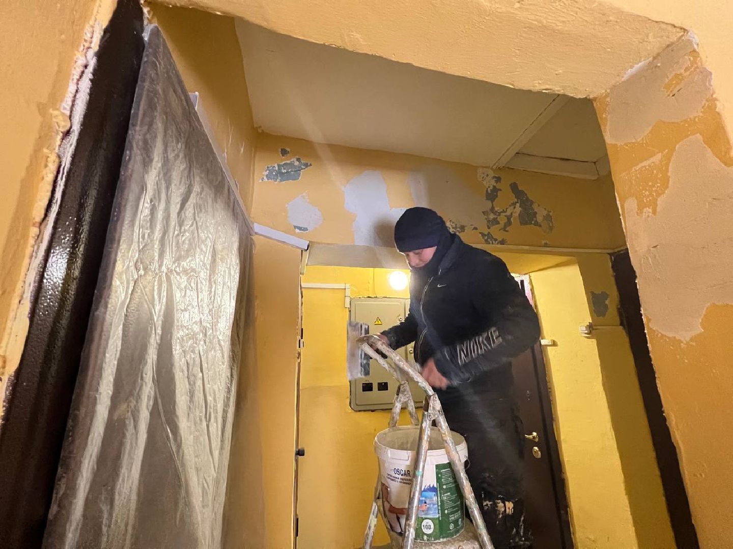 Реутов, ЖКХ, ремонт подъезда, штукатурка, краска,