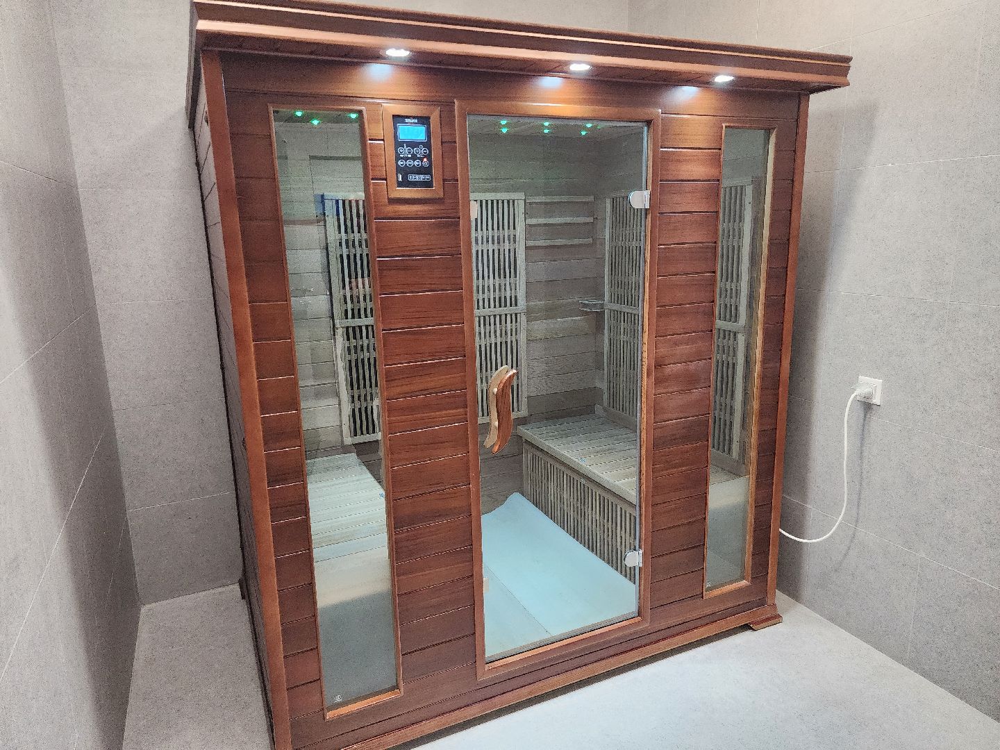 серпухов, подмосковье, стадион спартак, массажный кабинет, инфракрасная сауна, спорт, стадион,