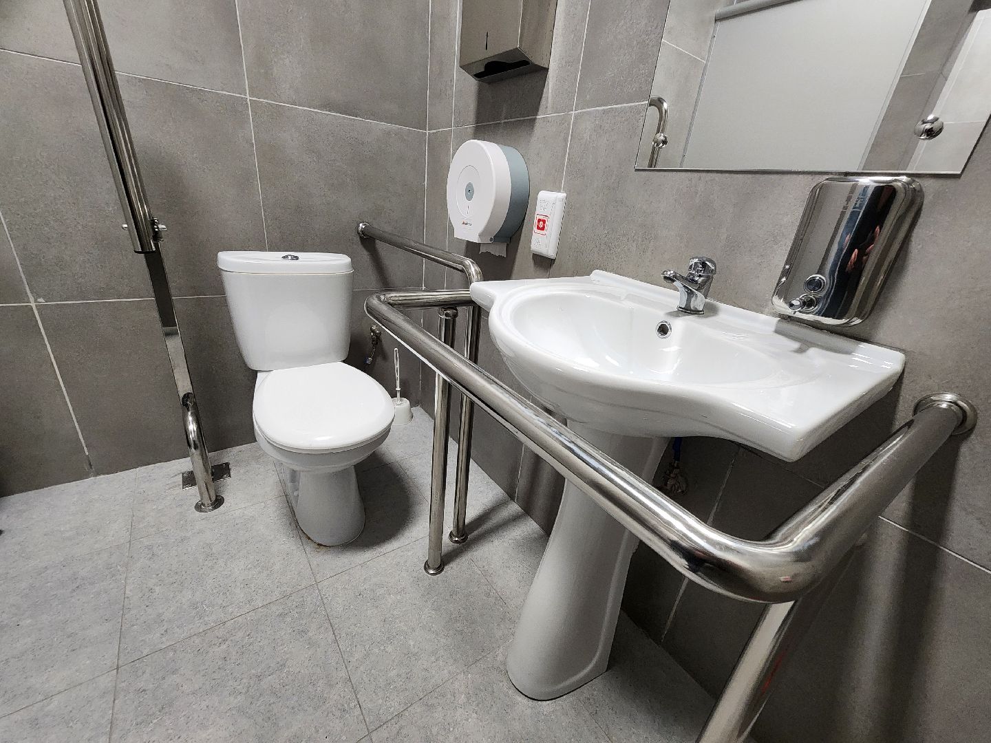 Серпухов, подмосковье, стадион спартак, спортсмены-инвалиды, ограниченные возможности,